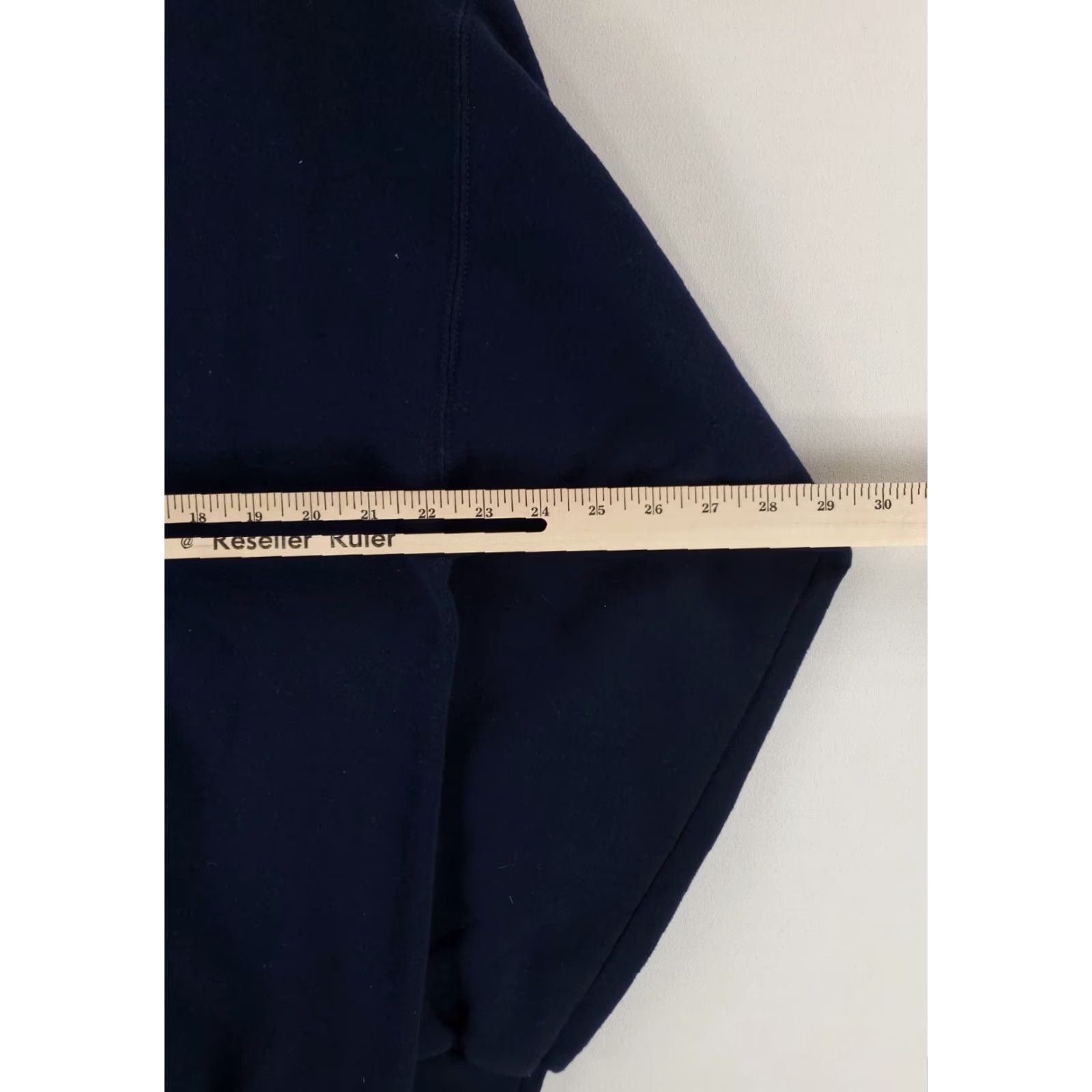 Soffe VINTAGE Soffe Sweatshirt Sweatshirt USAF Whiteman AFB Eagle Blue Made USA Mens L blue 90s Mens Size US L / EU 52-54 / 3 - 5 Thumbnail