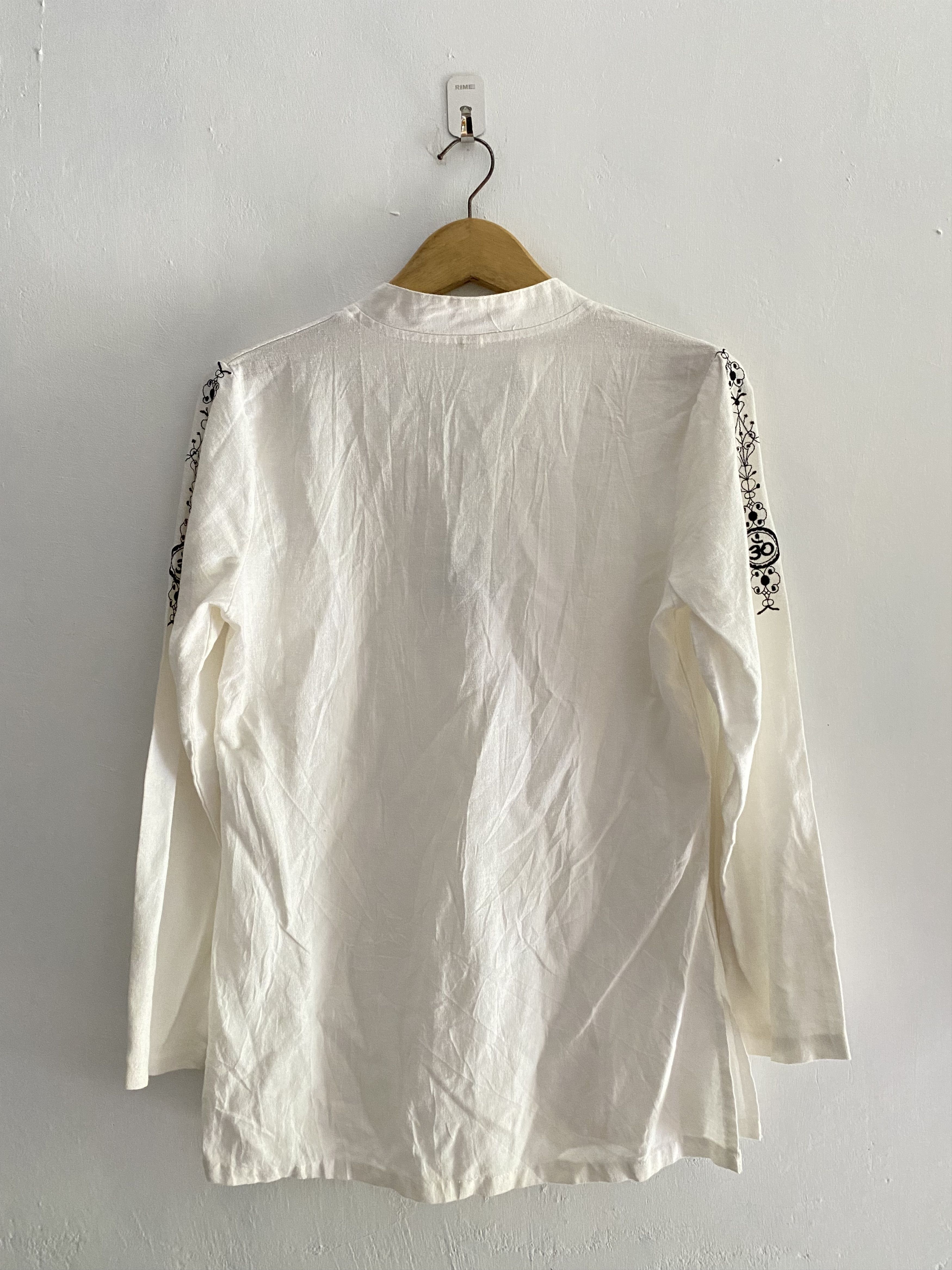 Japanese Brand Indian style longsleeve tshirts Size US M / EU 48-50 / 2 - 3 Thumbnail