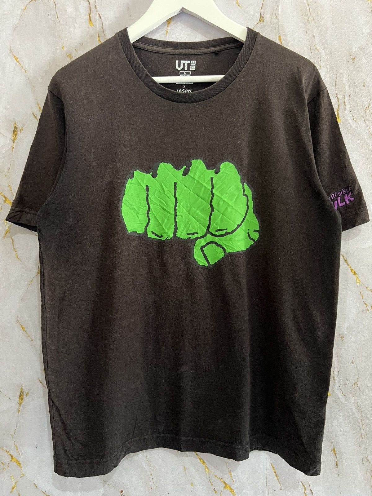 HULK MARVEL TSHIRT