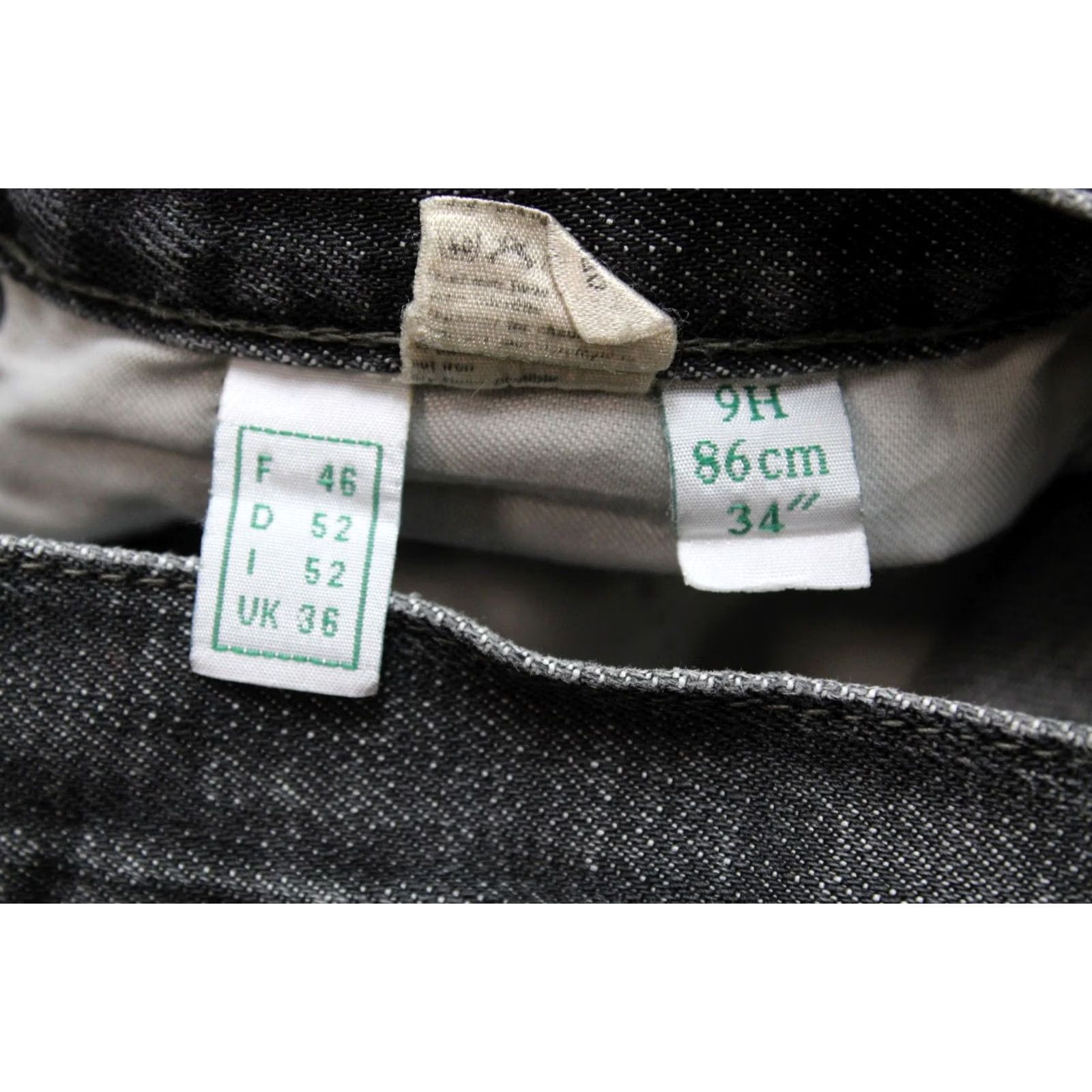 Lacoste LACOSTE Jeans Men Regular Fit Button Fly UK 36 Black Denim Pants Size US 36 / EU 52 - 6 Thumbnail