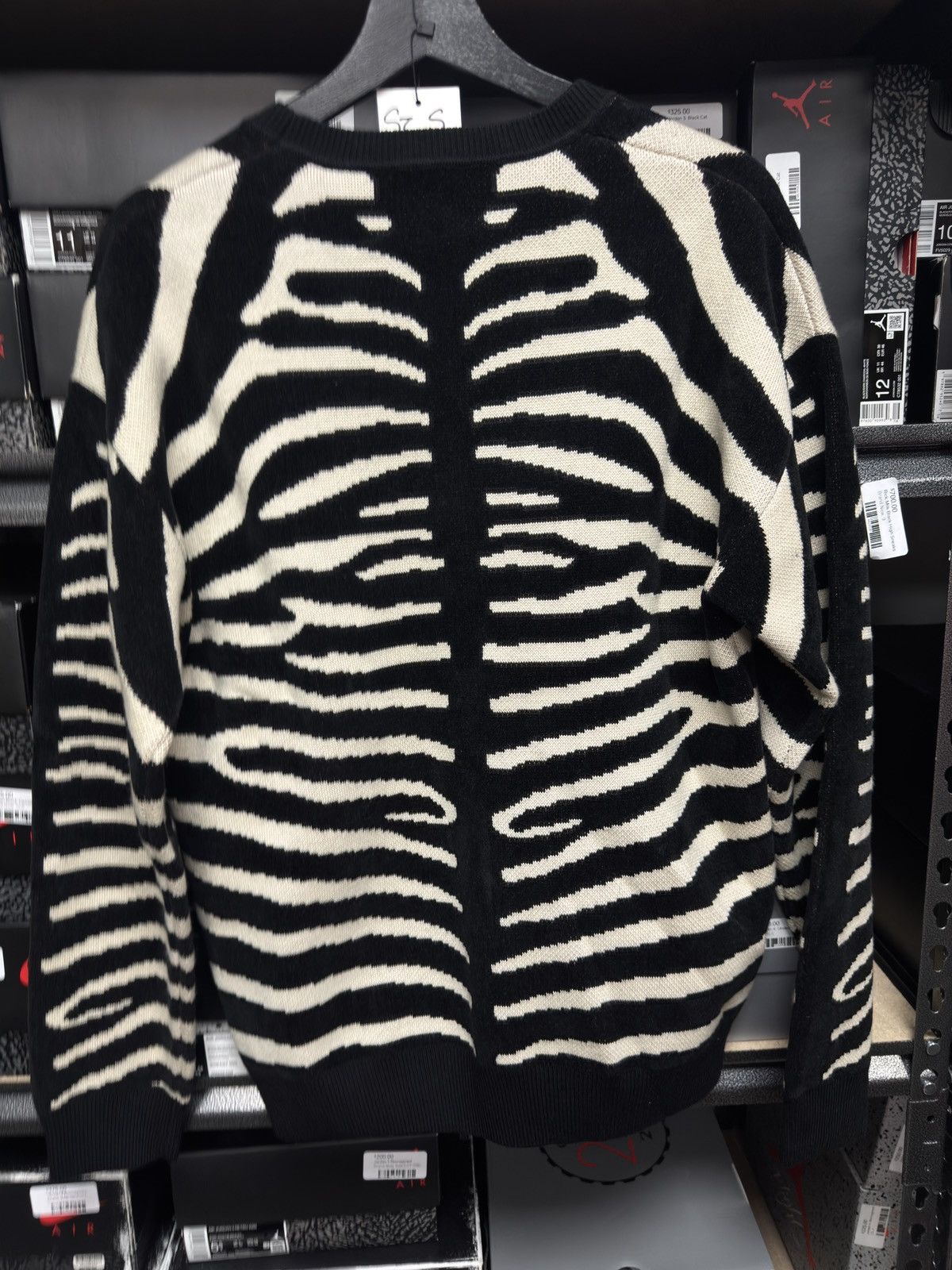 Burberry Burberry Zebra Jacquard Logo Knitted Sweater Size US S / EU 44-46 / 1 - 3 Thumbnail