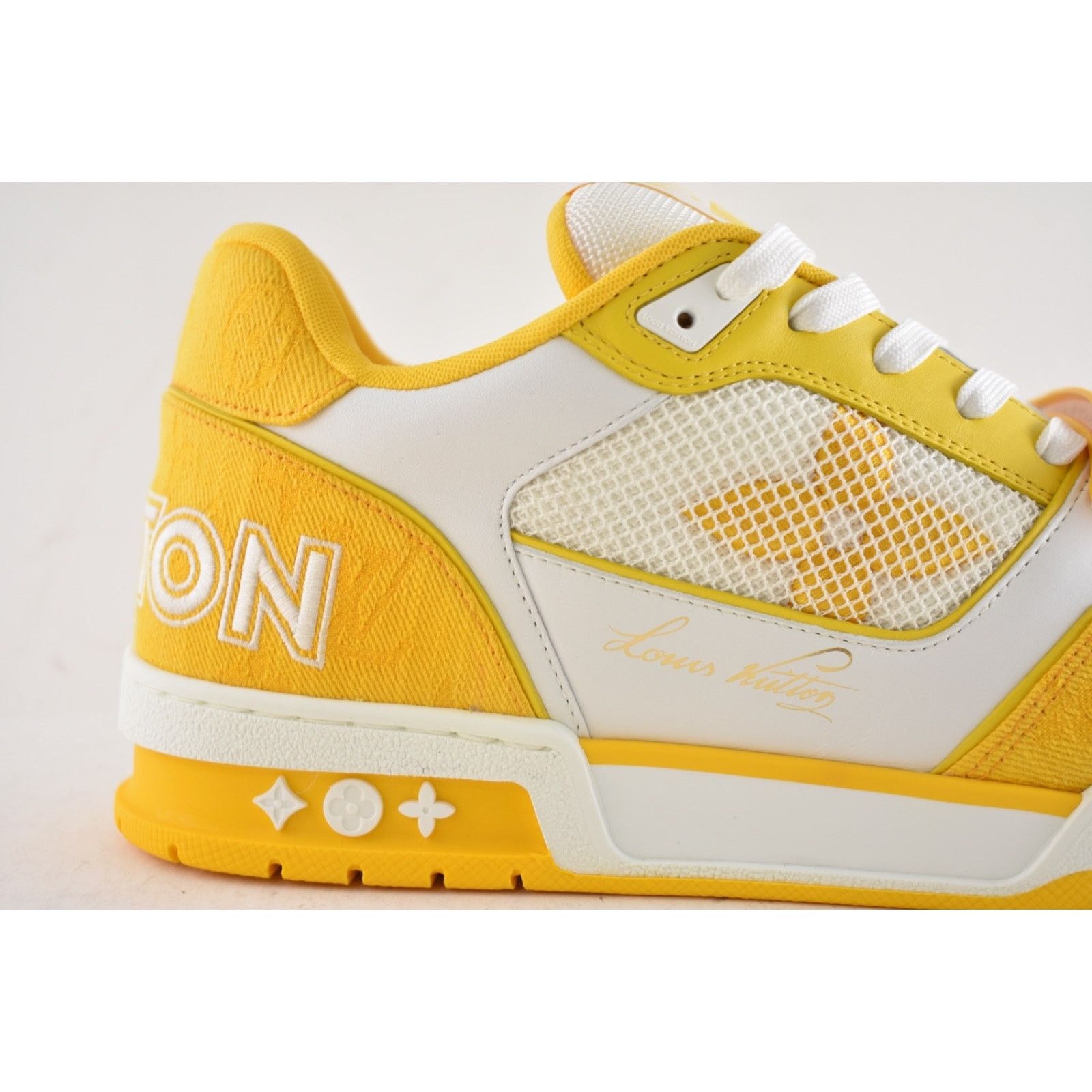 Louis Vuitton Louis Vuitton Denim Yellow Monogram White Low Top Size US 10 / EU 43 - 3 Thumbnail