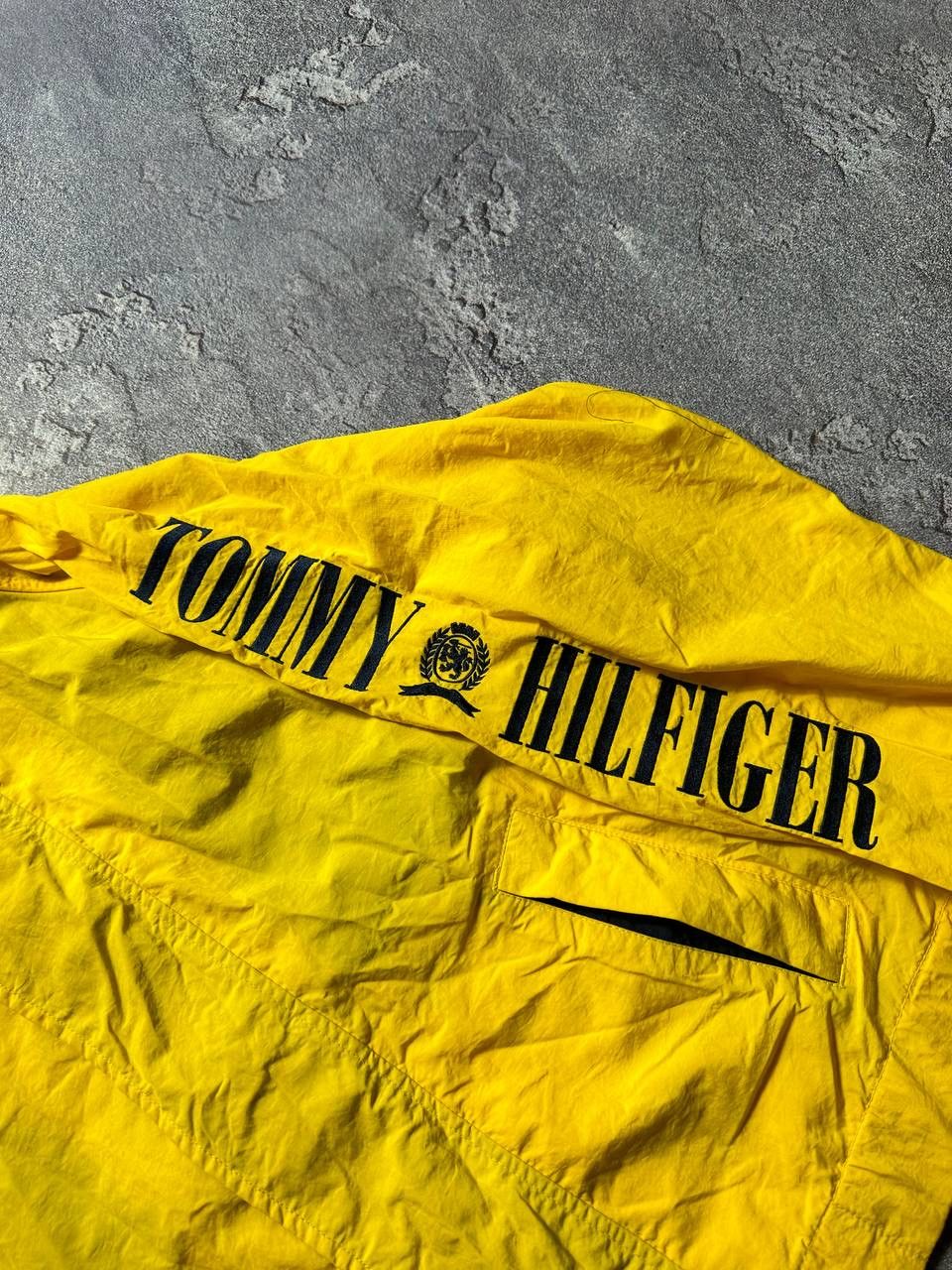 Tommy Hilfiger × Vintage Vintage 90’s Spell Out Tommy Hilfiger Size US M / EU 48-50 / 2 - 7 Thumbnail