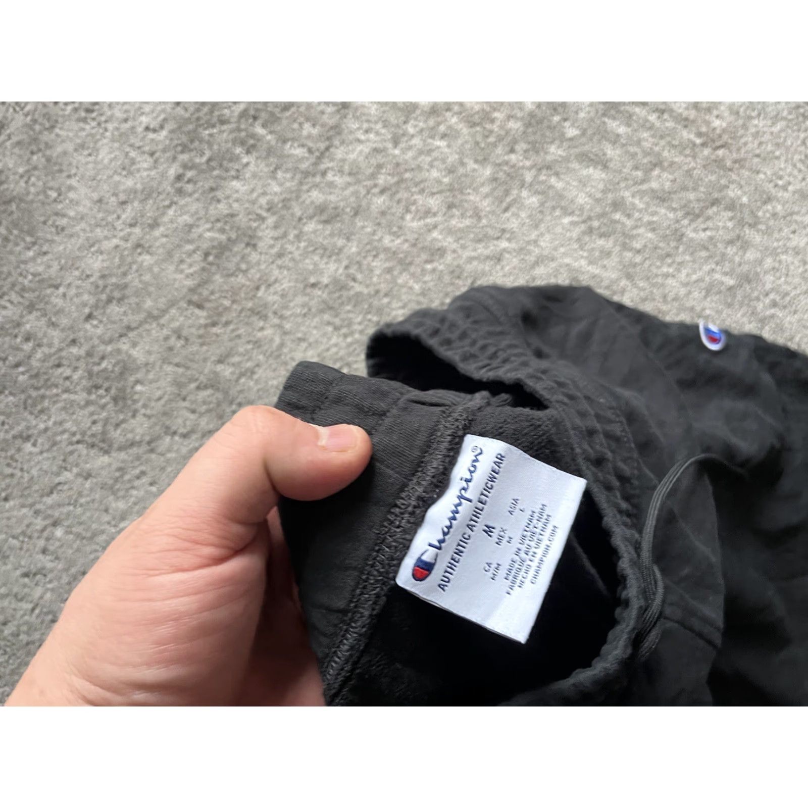 Champion Champion Men's Classic Sweatpants Black Pockets Fleece Cotton Polyester Size Medium M Pants Jogger Size US 31 - 5 Thumbnail