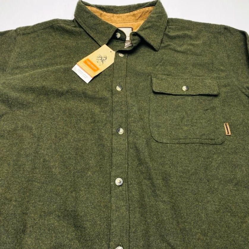 Vintage LEGENDARY WHITETAILS Buck Camp Flannel Chamois Shirt Mens XL Green NWT 8022 Buck Camp Flannel Chamois Shirt Mens XL Green NEW 8022 Size US XL / EU 56 / 4 - 5 Thumbnail