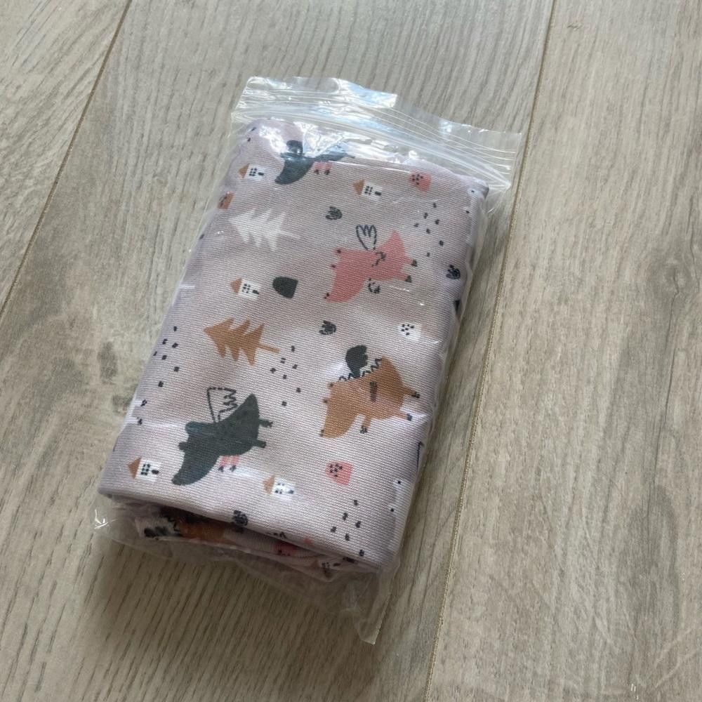 Designer Furtees Grey Flying Pigs Dog Bandana Size ONE SIZE - 2 Thumbnail