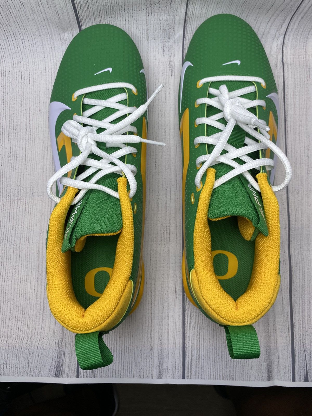 Jordan Brand × Nike Oregon Ducks Nike Alpha Menace Football Cleat Men 12.5W PE Size US 12.5 / EU 45-46 - 8 Thumbnail