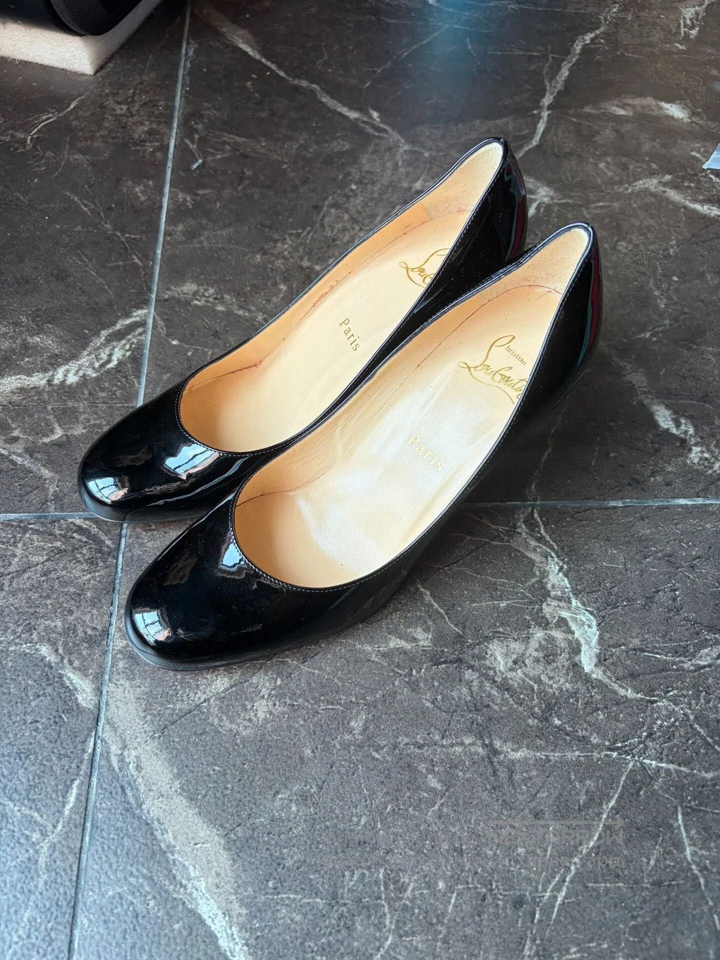 Christian Louboutin Christian Louboutin Classic Red Sole Shoes. Size US 5.5 / IT 35.5 - 1 Thumbnail