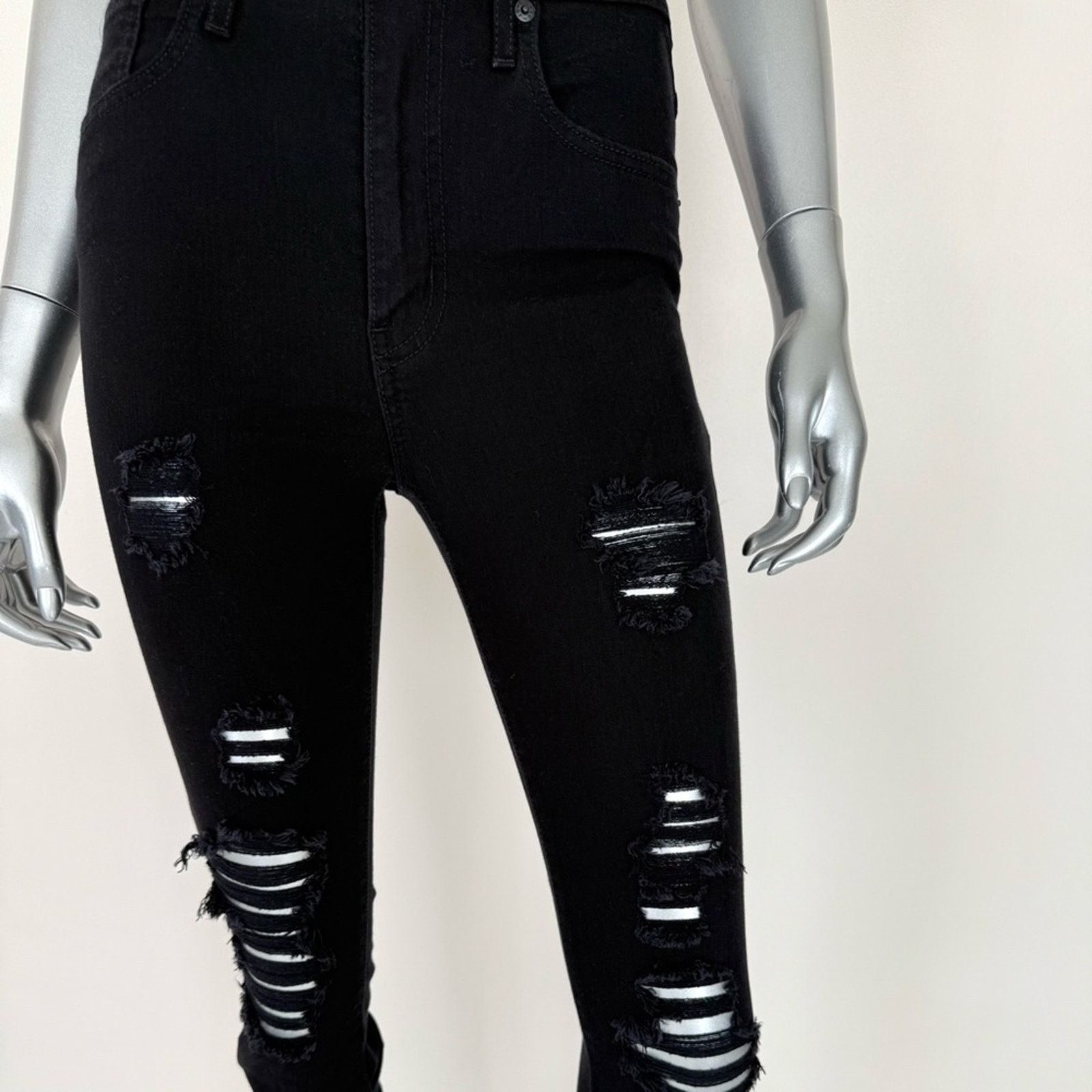 Levi's NEW!! Levi’s women stretched ripped design jeans size 27 Size 27" / US 4 / IT 40 - 2 Thumbnail