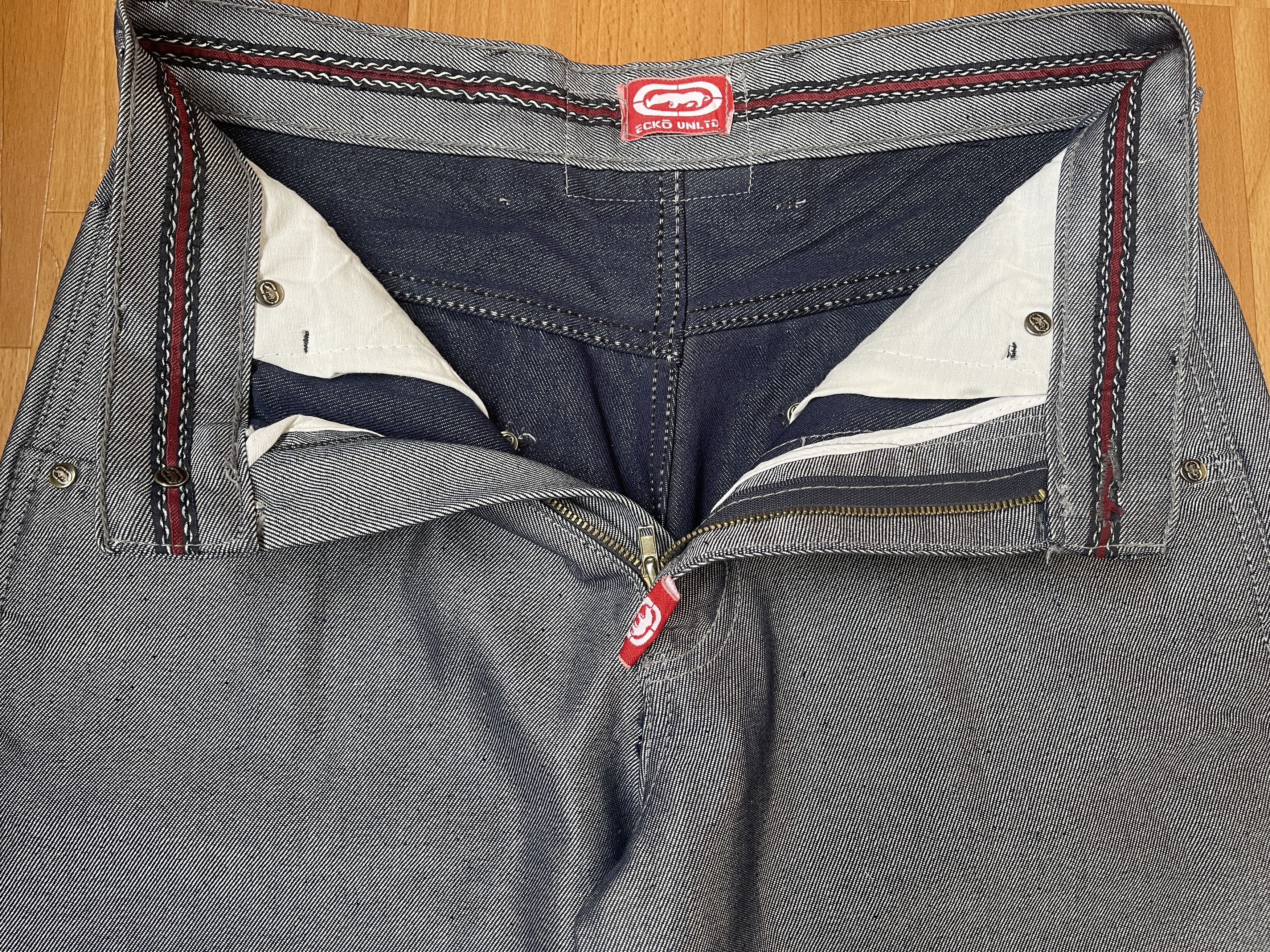 Ecko Unltd. Ecko Unltd jeans, shiny silver metallic vintage baggy Y2K 30 Size US 30 / EU 46 - 12 Thumbnail