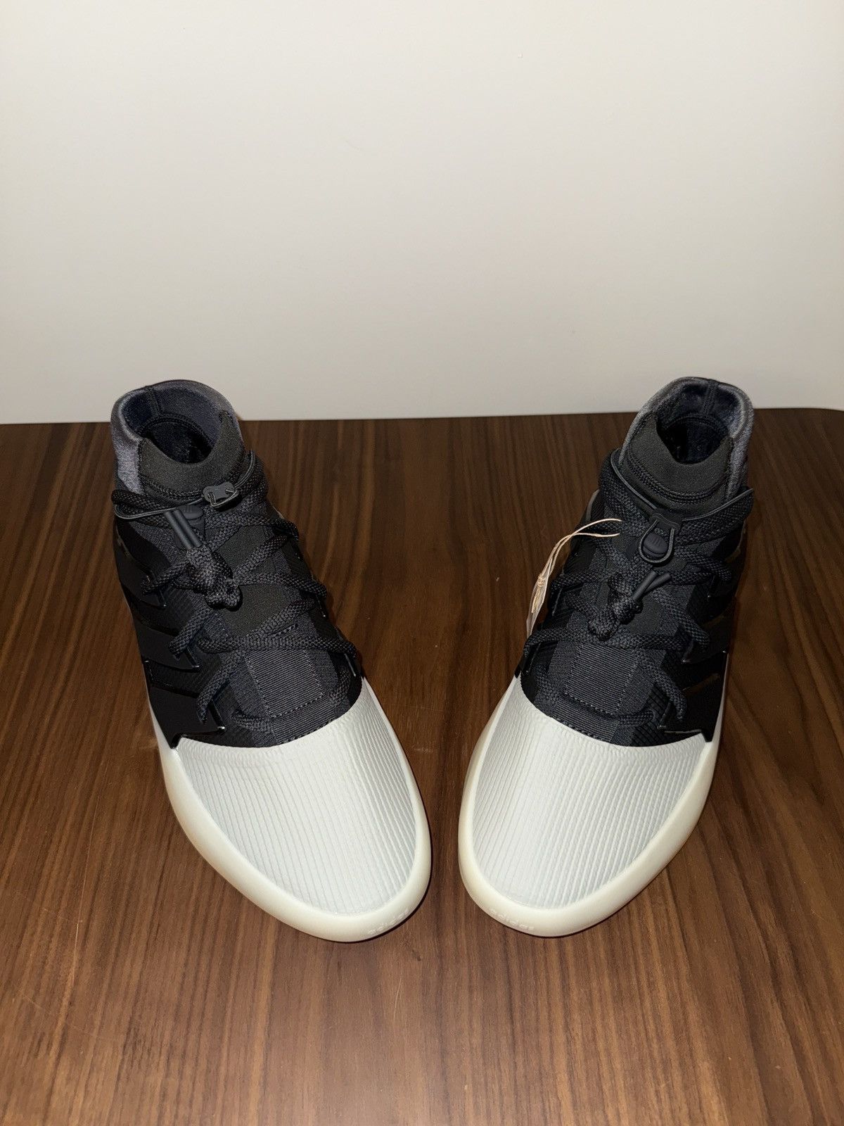 Adidas × Fear of God Fear of God x Adidas Athletics 1 Basketball Size US 12.5 / EU 45-46 - 15 Thumbnail