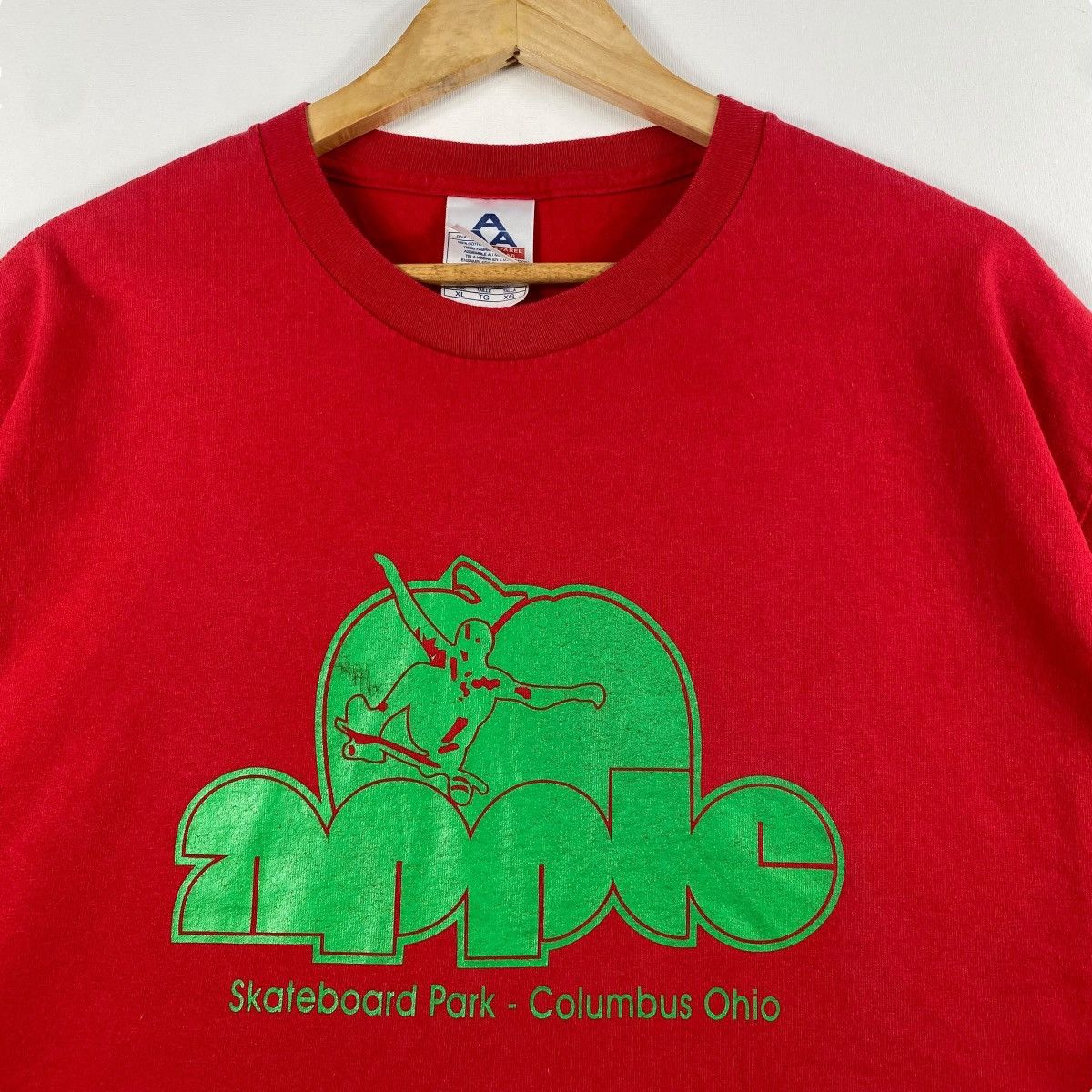 Vintage Vintage 00's APPLE SKATEBOARD PARK Columbus Ohio Tee Shirt Size US XL / EU 56 / 4 - 2 Thumbnail