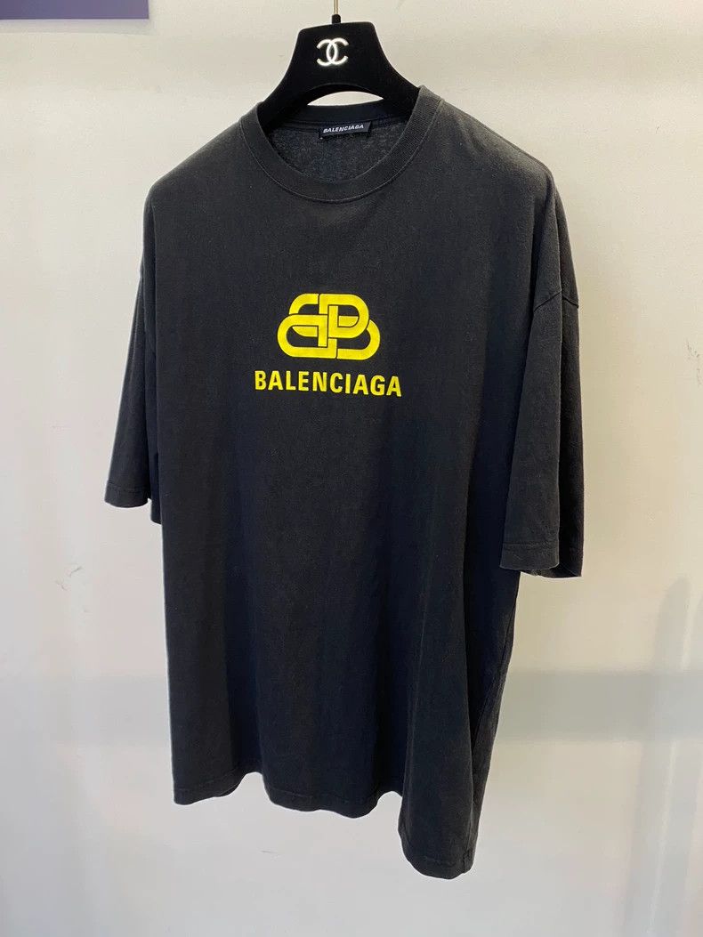 Balenciaga Balenciaga Black Yellow Letter Short Sleeve T-Shirt- DMC Size US XS / EU 42 / 0 - 1 Thumbnail
