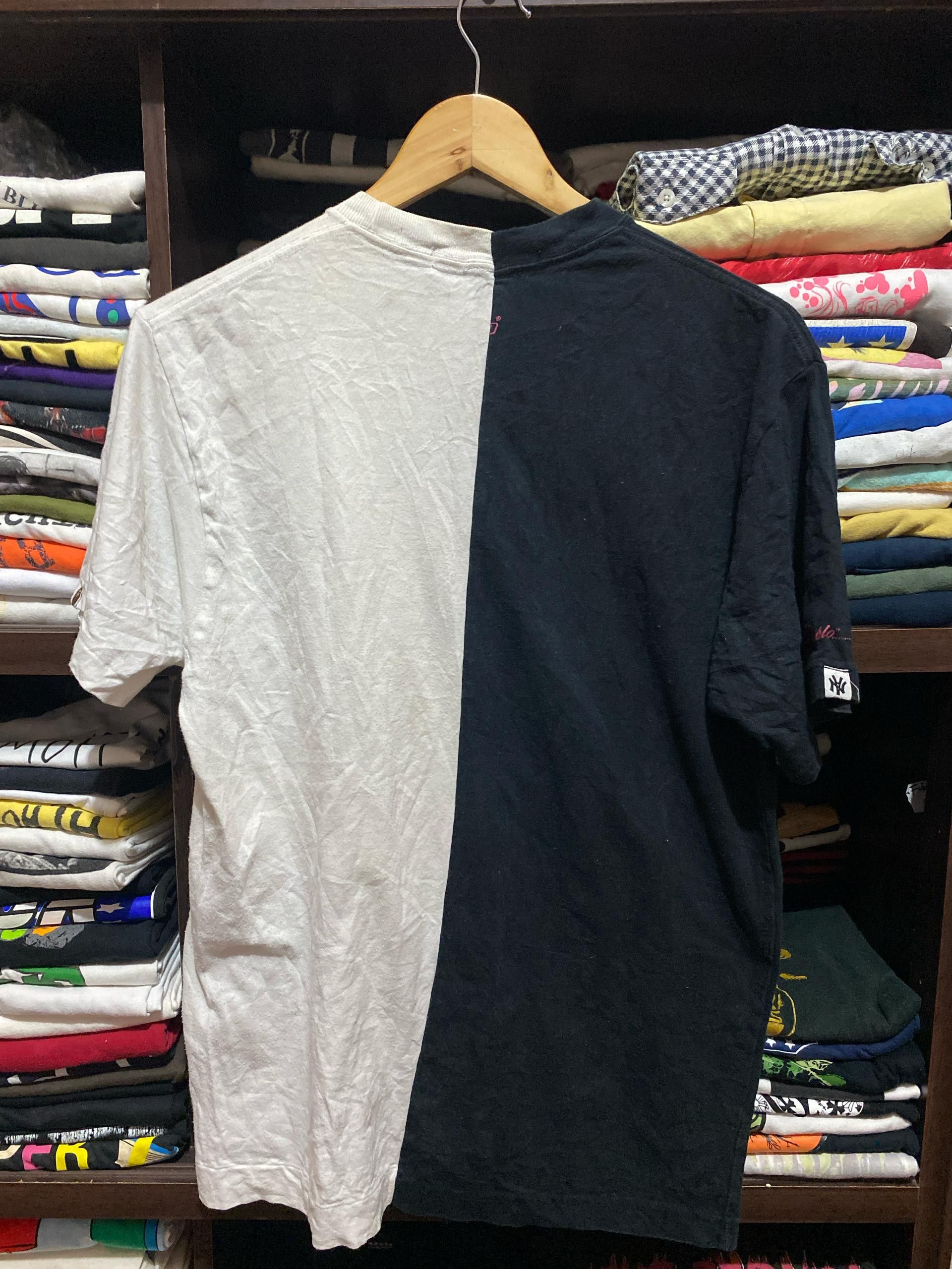 Bape × Neighborhood × Vintage 2003 Bape x Neighborhood Split Tee Size US M / EU 48-50 / 2 - 13 Thumbnail