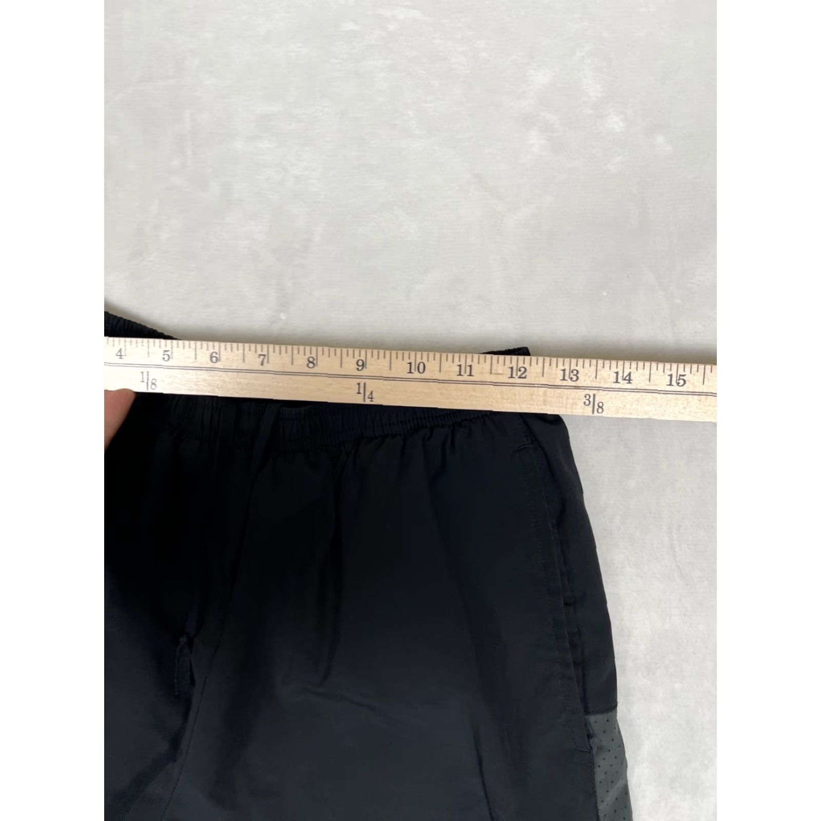 Nike Nike Dri Fit Running Athletic Shorts Women M Black Gray Stripe Swoosh Size 32" / US 10 / IT 46 - 4 Thumbnail