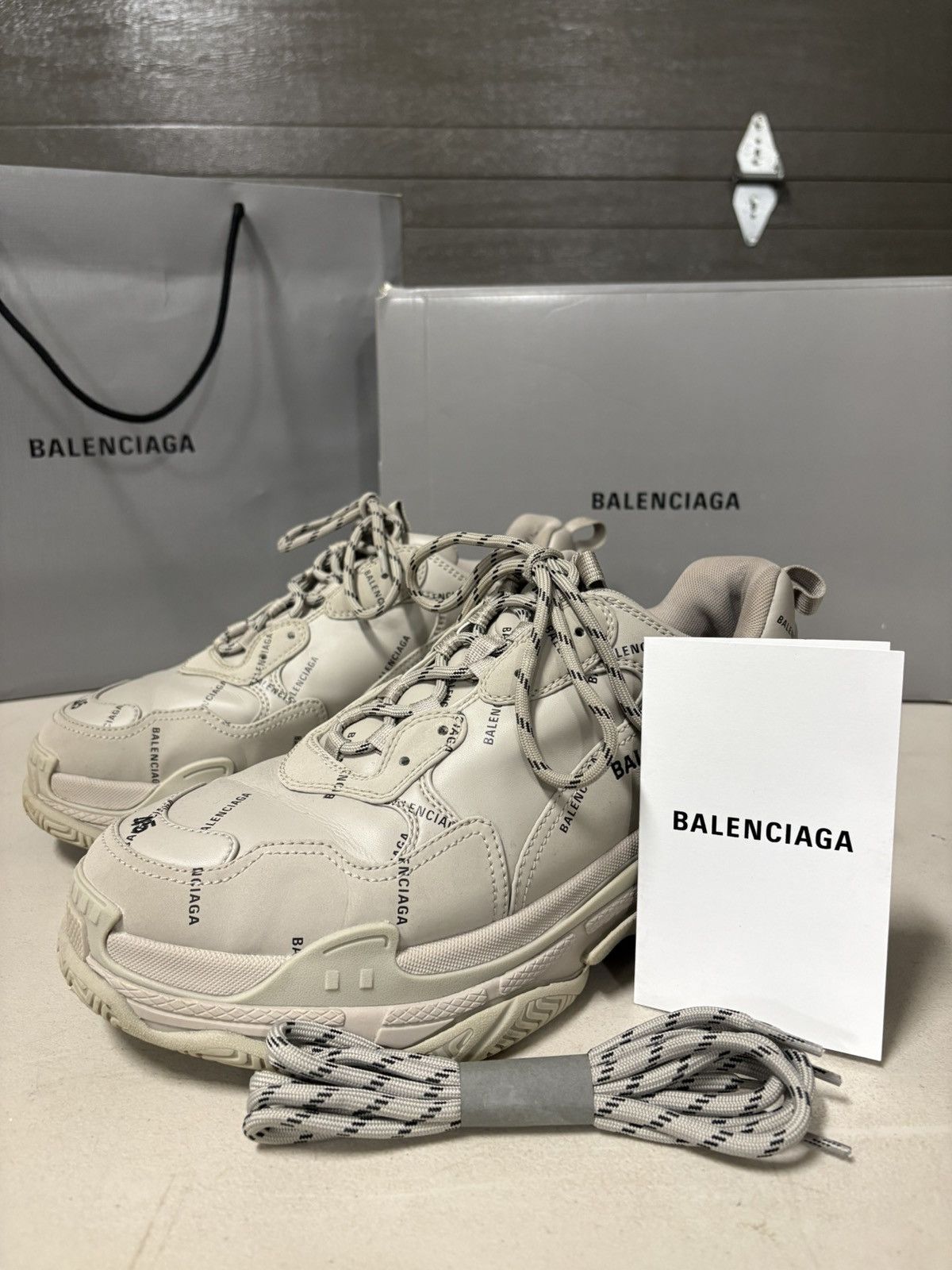 Balenciaga Triple S Sneaker Size US 12 / EU 45 - 7 Thumbnail