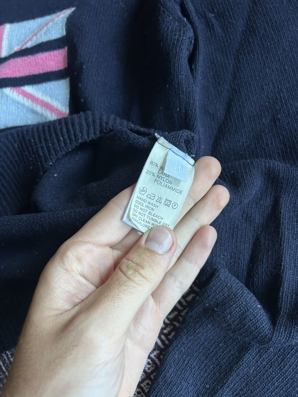 Fred Perry Vintage Fred Perry Big Logo Sweater Women Casual Style Sz M Size M / US 6-8 / IT 42-44 - 8 Thumbnail