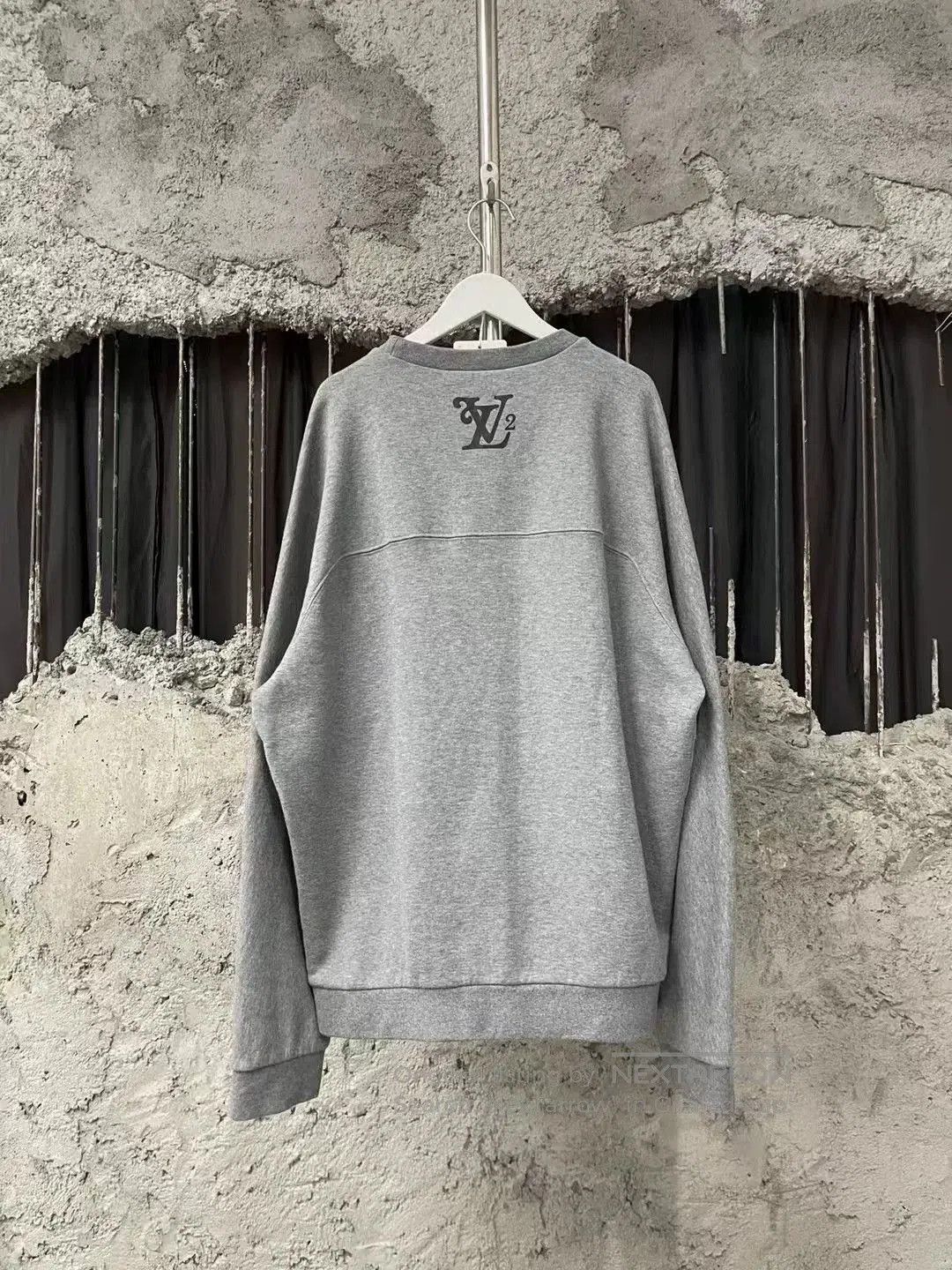 Louis Vuitton Louis Vuitton Nigo Square Print Sweatshirt. Size US L / EU 52-54 / 3 - 2 Thumbnail