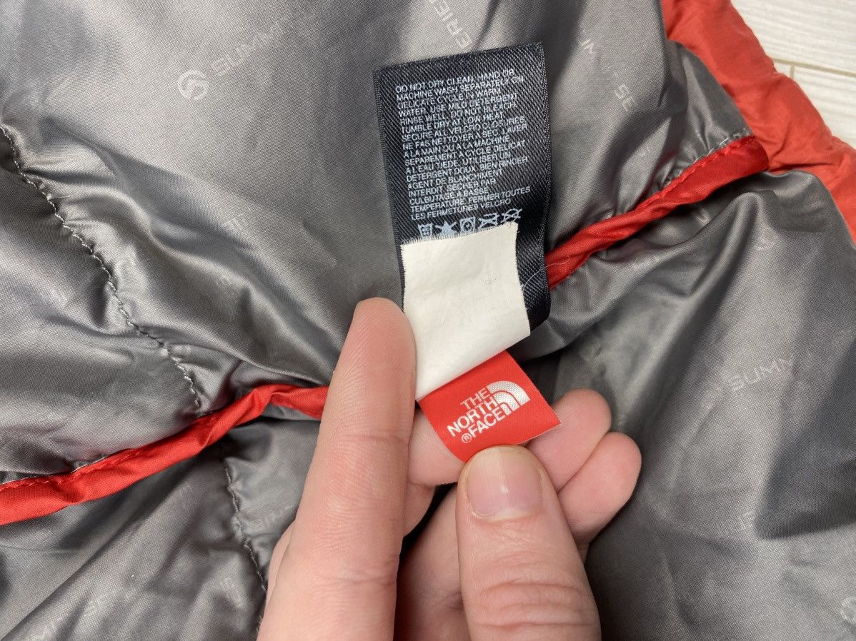 The North Face × Vintage The north face 700 summit series puffer jacket Size US L / EU 52-54 / 3 - 14 Thumbnail