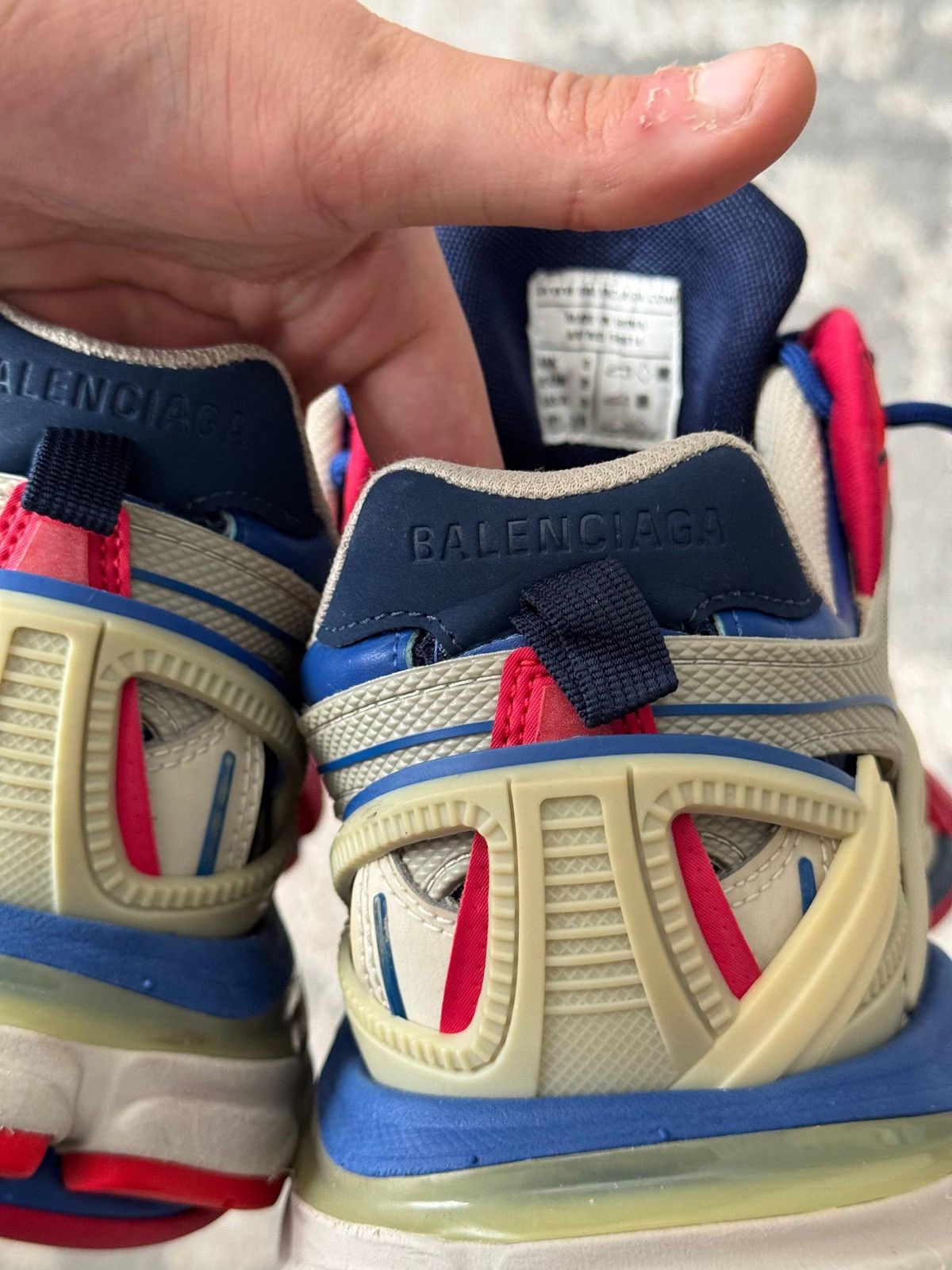 Balenciaga Balenciaga Track 2 Trainer Sneakers Beige/Blue/Red Size US 9 / EU 42 - 5 Thumbnail