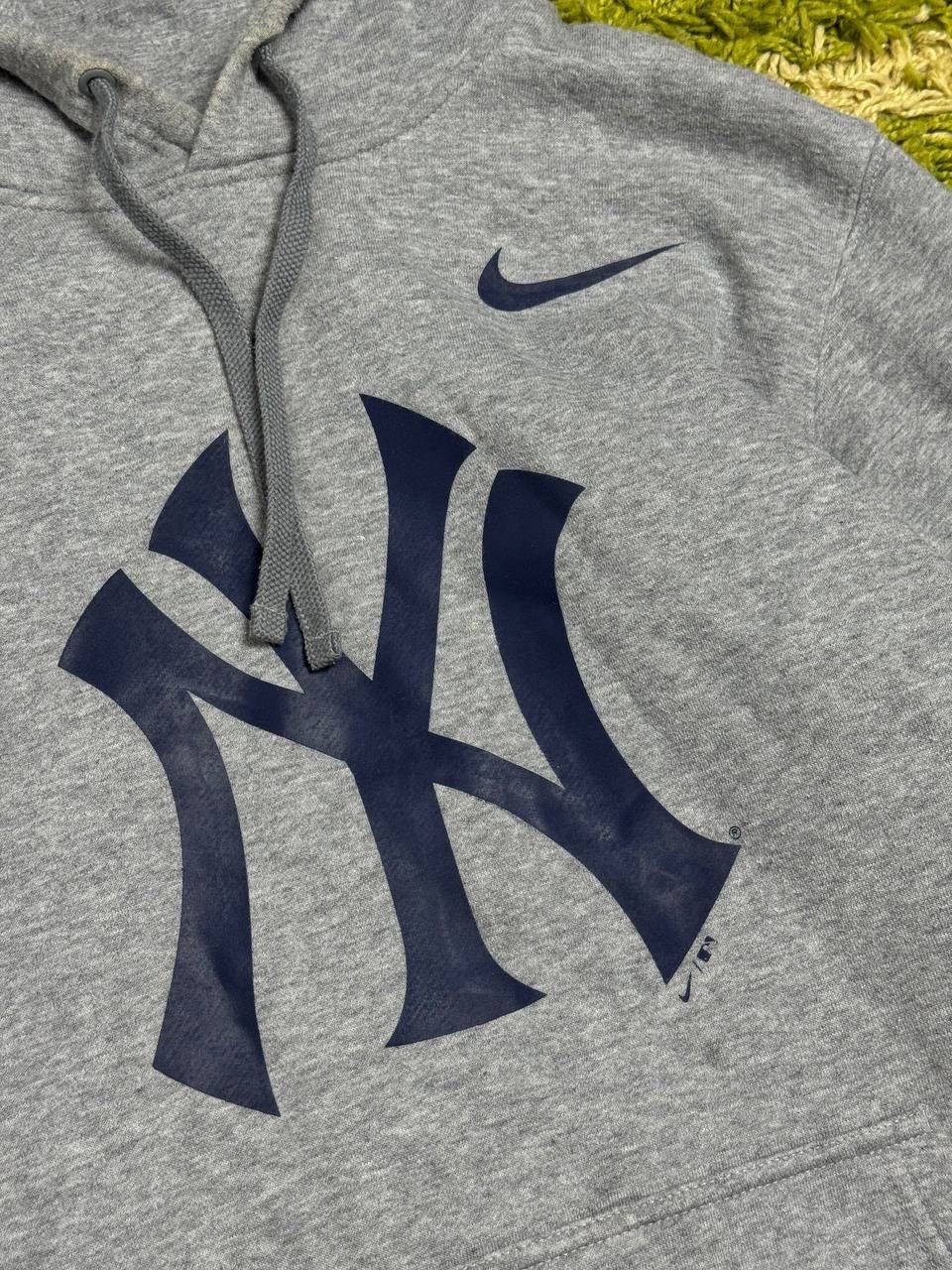 Nike Vtg Y2K Nike New York Yankees Hoodie sweater swoosh knicks Size US L / EU 52-54 / 3 - 2 Thumbnail