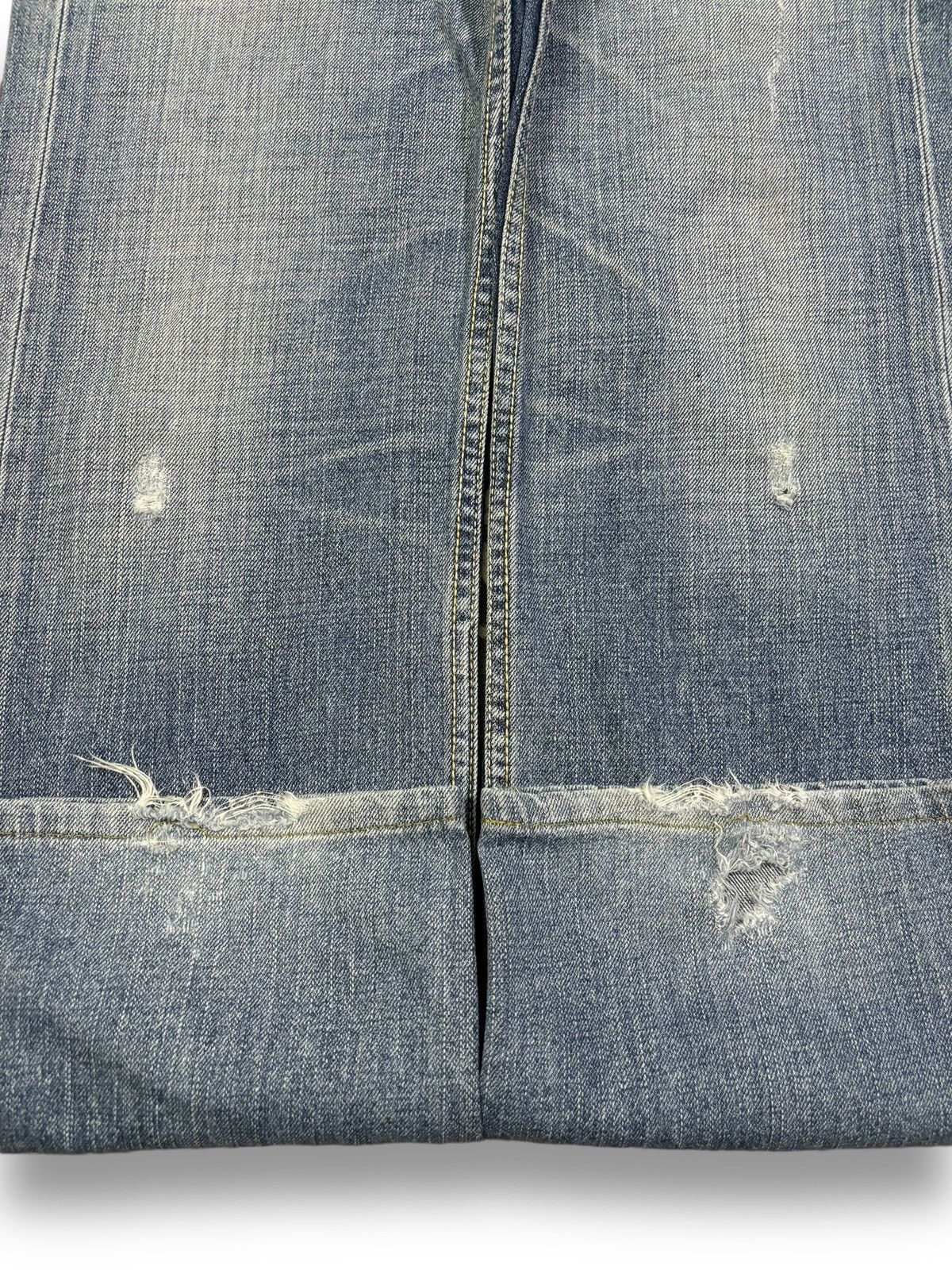 Levi's Vintage 2000s Levis Blue Washed Loose Fit Distressed Jeans Size US 29 - 8 Thumbnail