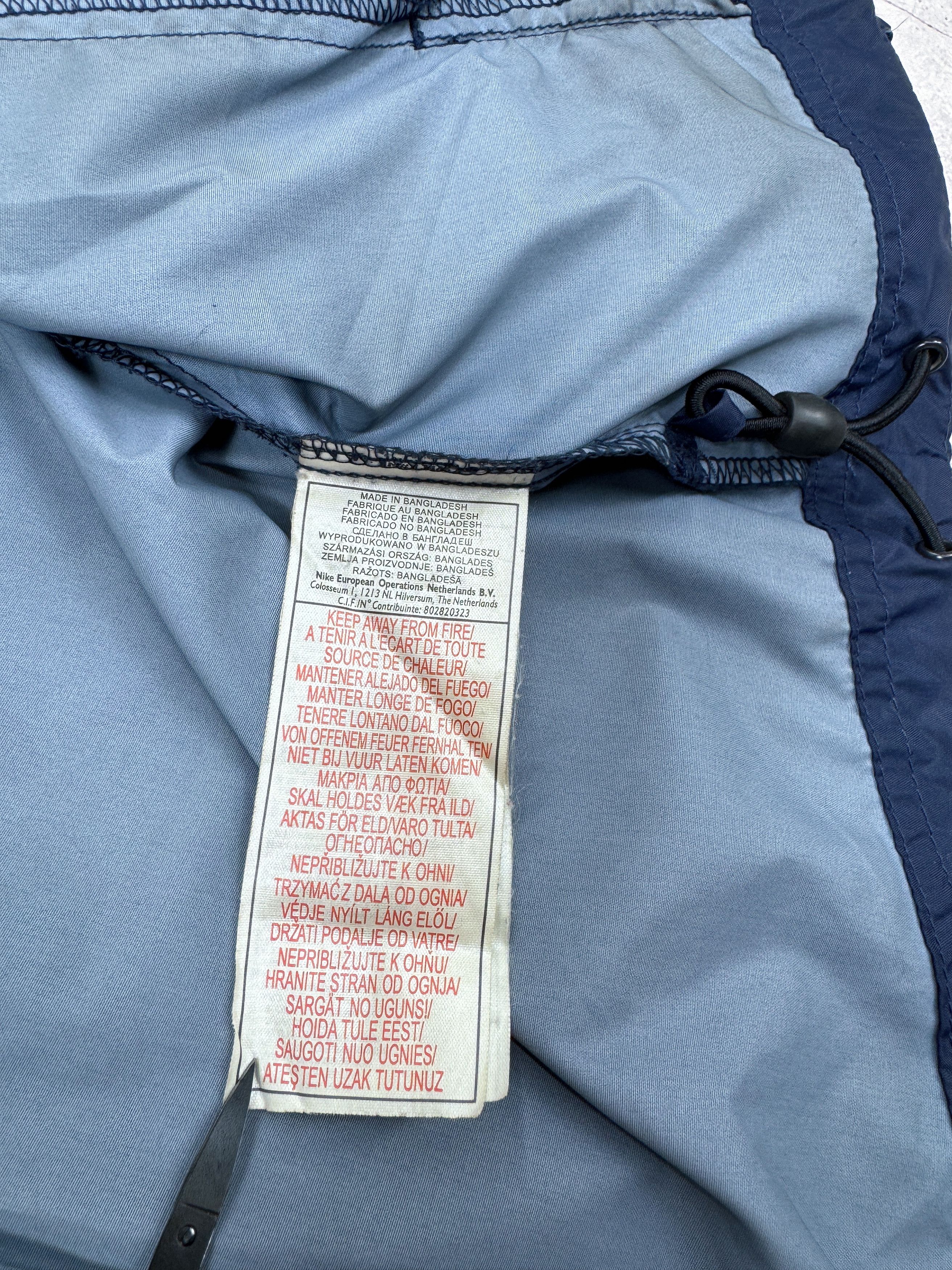 Nike × Vintage Y2K Nike Windbreaker Jacket Nylon Big Back Swoosh Logo Size US M / EU 48-50 / 2 - 21 Thumbnail