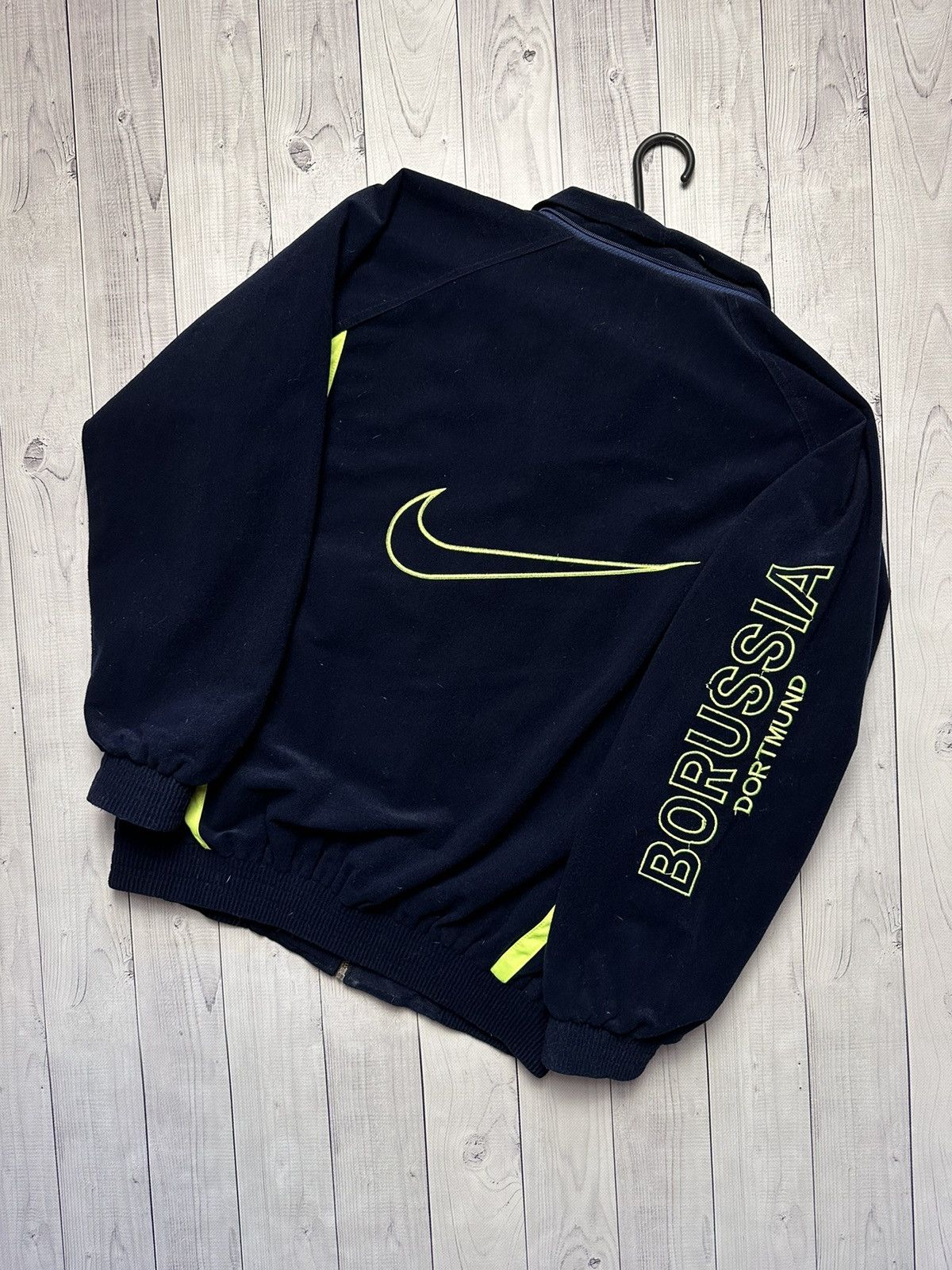 Nike × Vintage Vintage Nike Borussia Dortmund soccer tracksuit size M rare Size US M / EU 48-50 / 2 - 4 Thumbnail