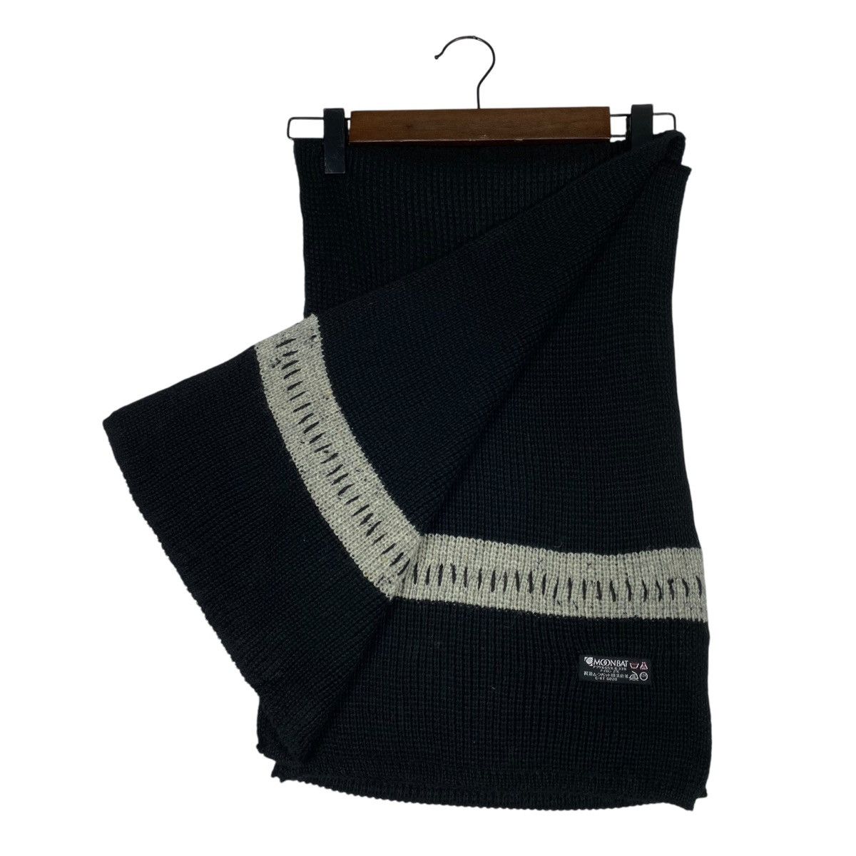 Fiorucci × Vintage Vintage Fiorucci Italy Black Knitted Scarf Muffler Size ONE SIZE - 5 Thumbnail