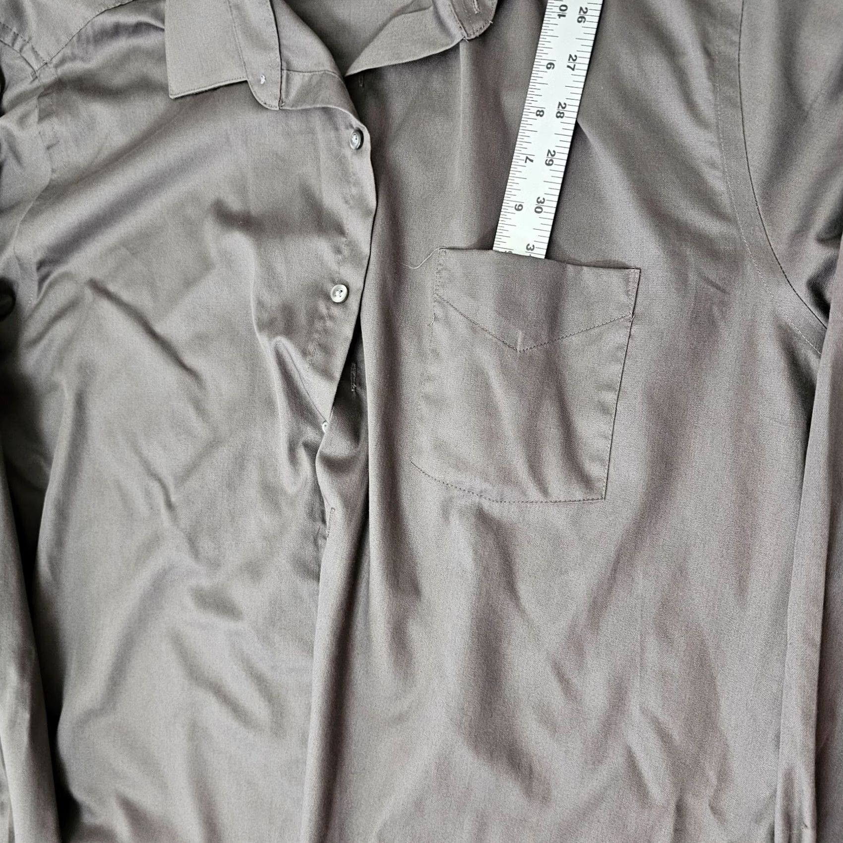 Van Heusen Van Heusen Dress Shirt Gray 17.5 36/37 Long Sleeve Button Collar 47 Chest Mens Regular Size 48R - 4 Thumbnail