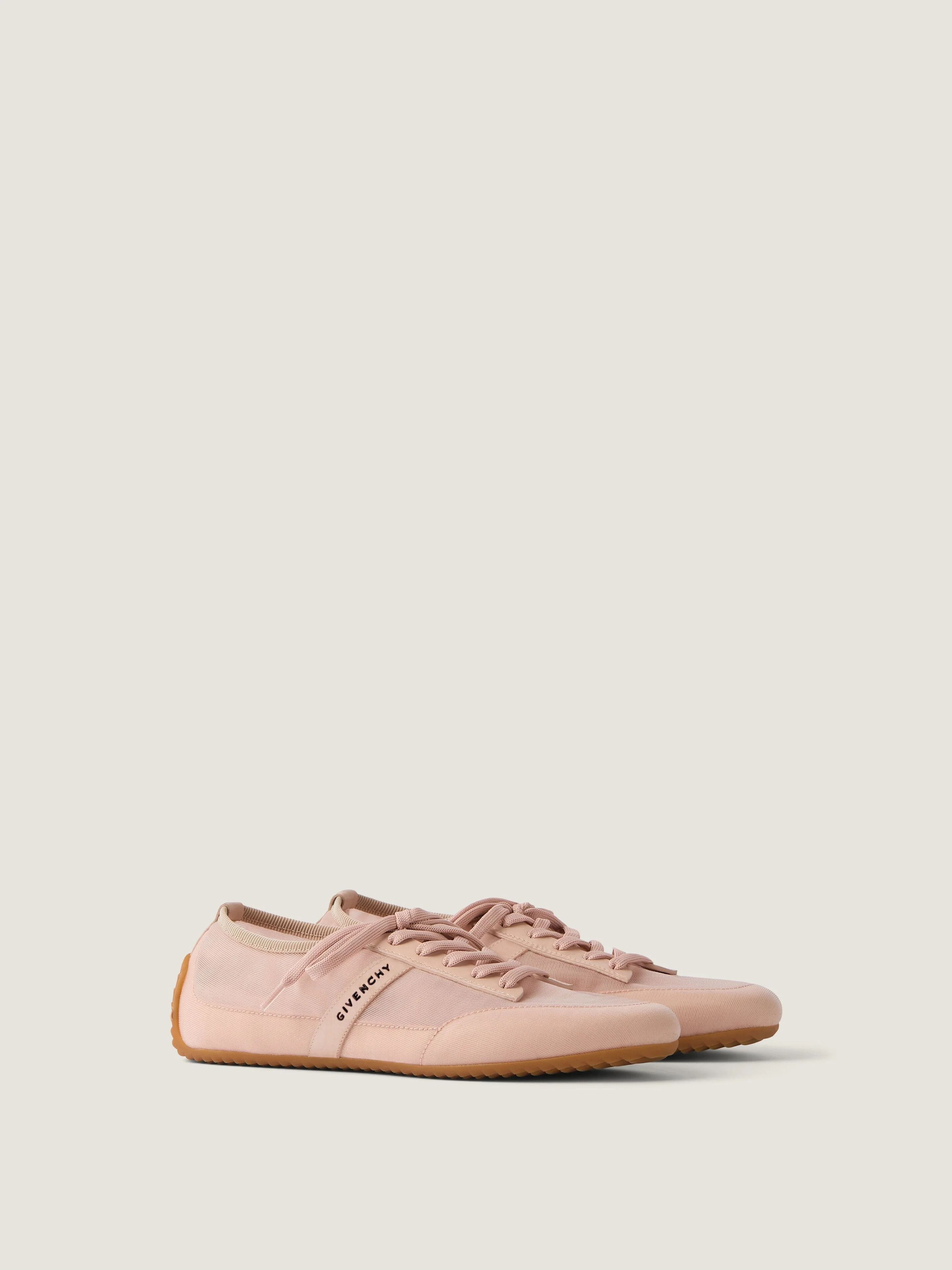 os11x1225 Slim Sneakers in Transparent Mesh in Pink