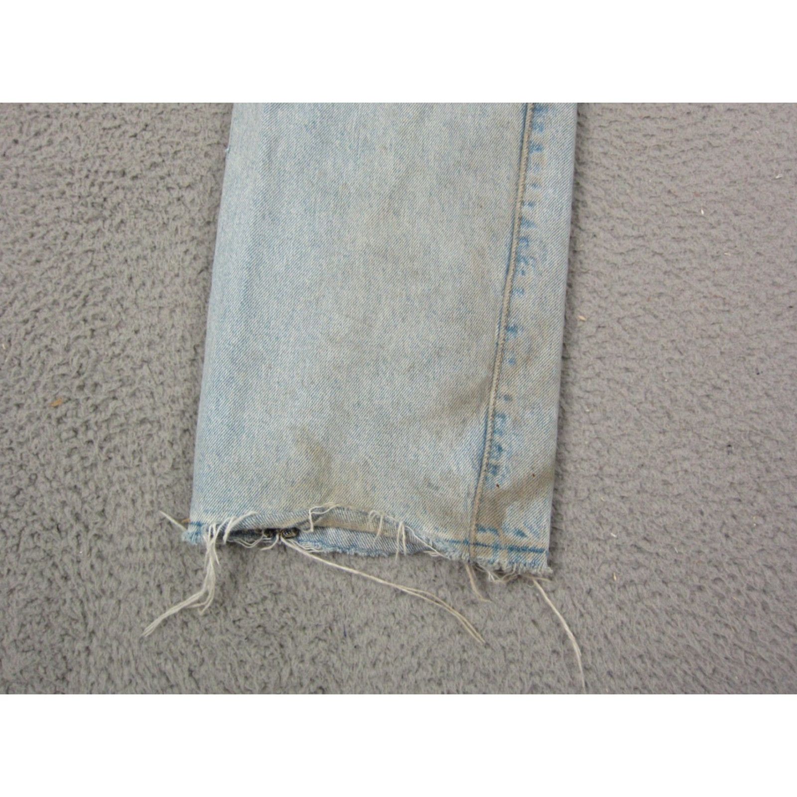 Levi's VINTAGE Levi's 501 Jeans Womens 26x30 Blue Button Fly Denim Pants 90s Size 26" / US 2 / IT 38 - 6 Thumbnail