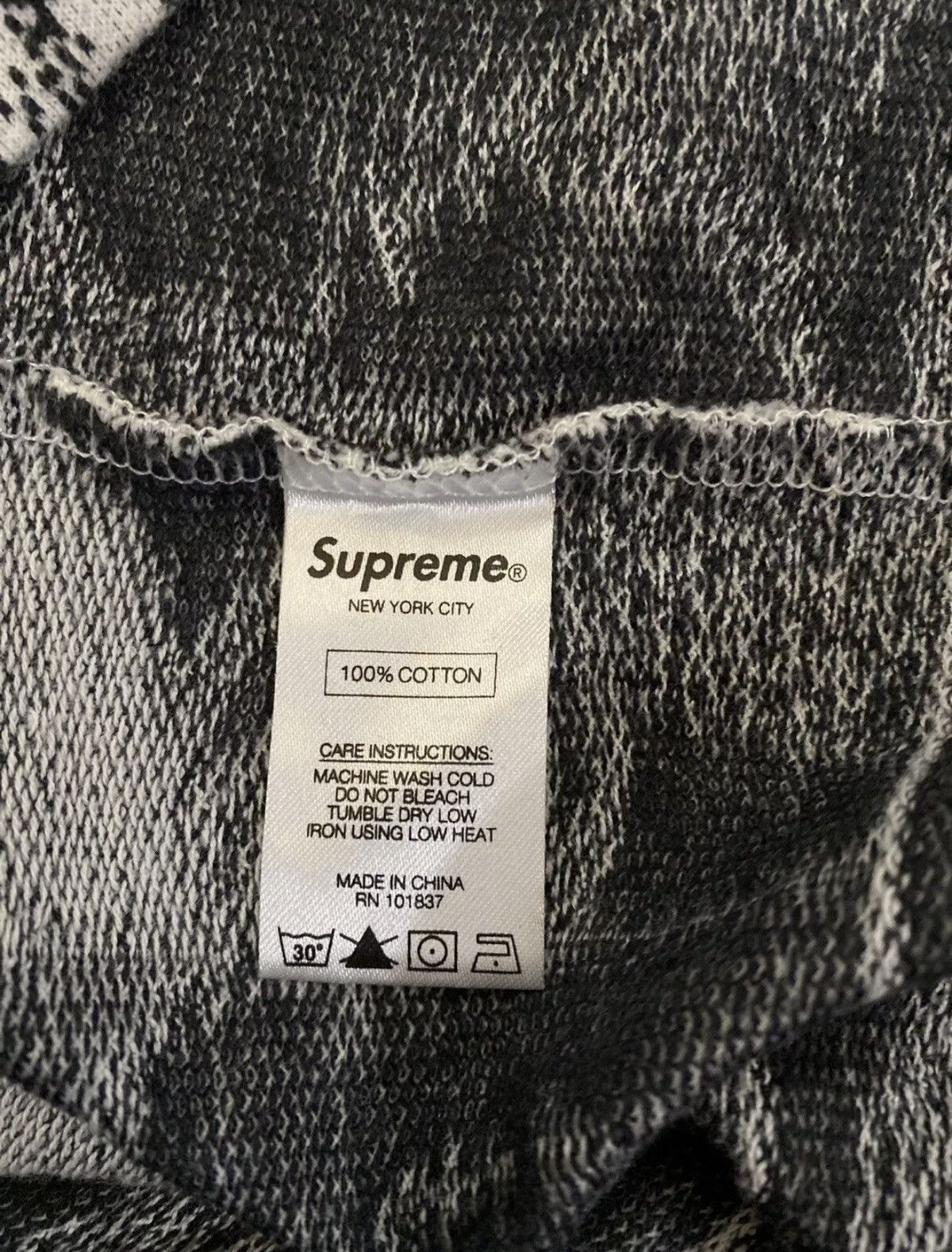 Supreme Supreme AKIRA Syringe Jacquard L/S Top Size US M / EU 48-50 / 2 - 9 Thumbnail
