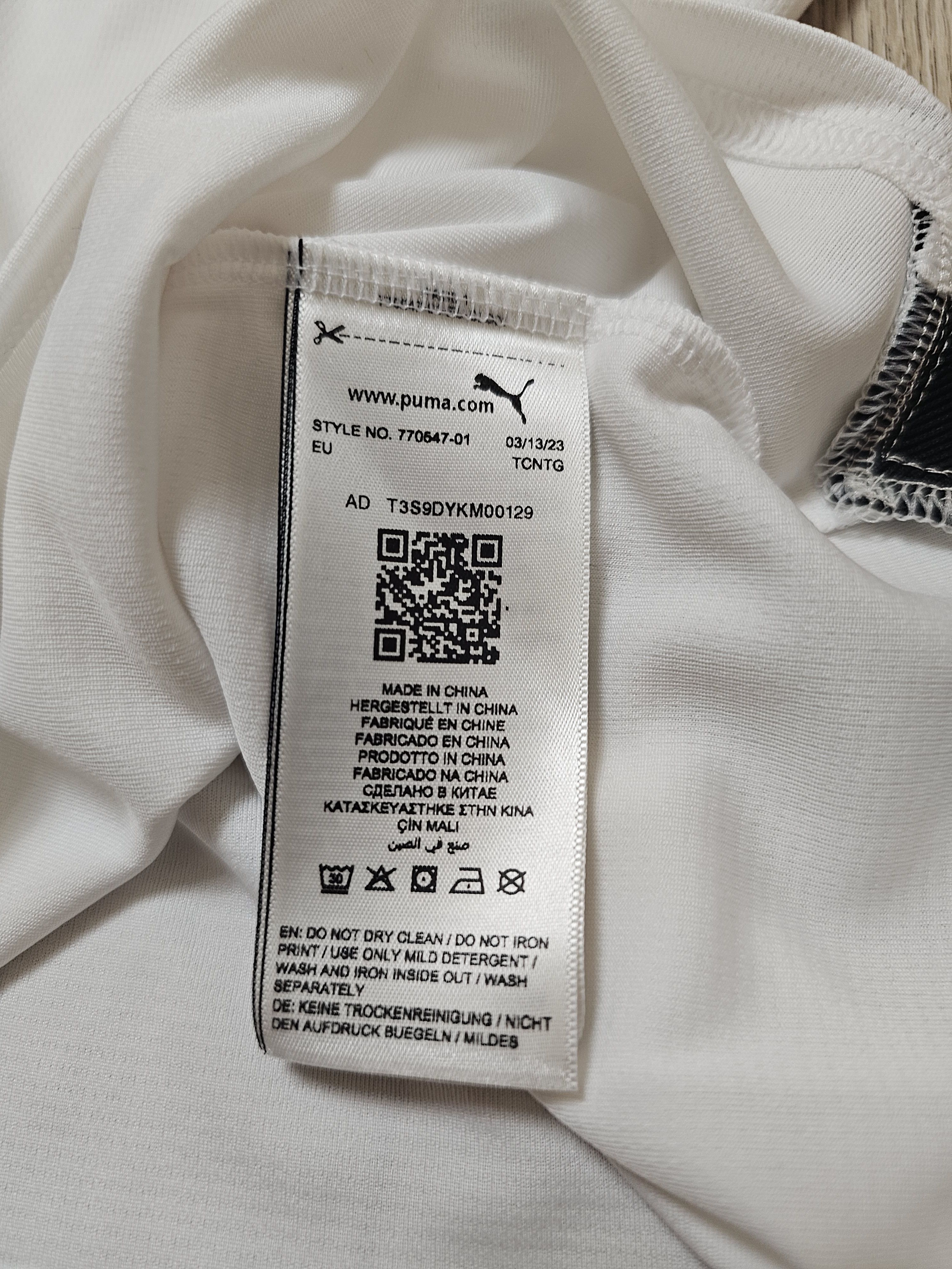 Puma BORUSSIA MONCHENGLADBACH 2024 HERMANN FOOTBALL SHIRT SOCCER Size US M / EU 48-50 / 2 - 11 Thumbnail