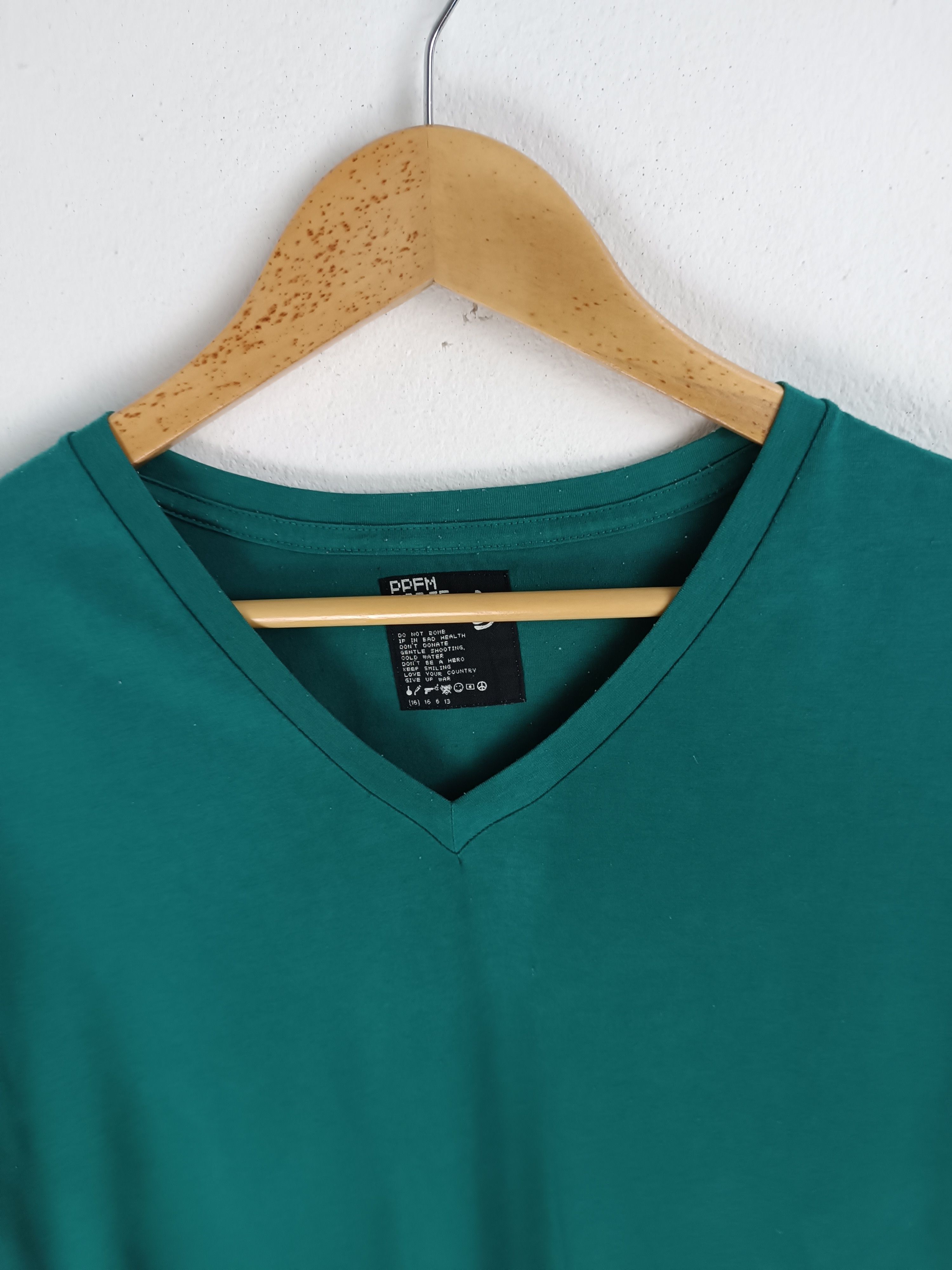 PPFM VINTAGE PPFM CHARLES JOHNSON BLACKBEART STORY VERY RARE V Ts Size US M / EU 48-50 / 2 - 8 Thumbnail
