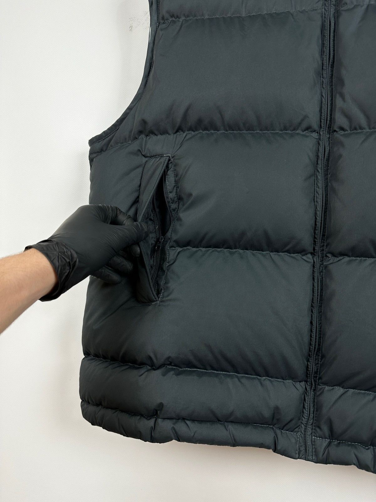 Nike 00s Vintage Nike Grey Down Puffer Vest Size US XL / EU 56 / 4 - 15 Thumbnail
