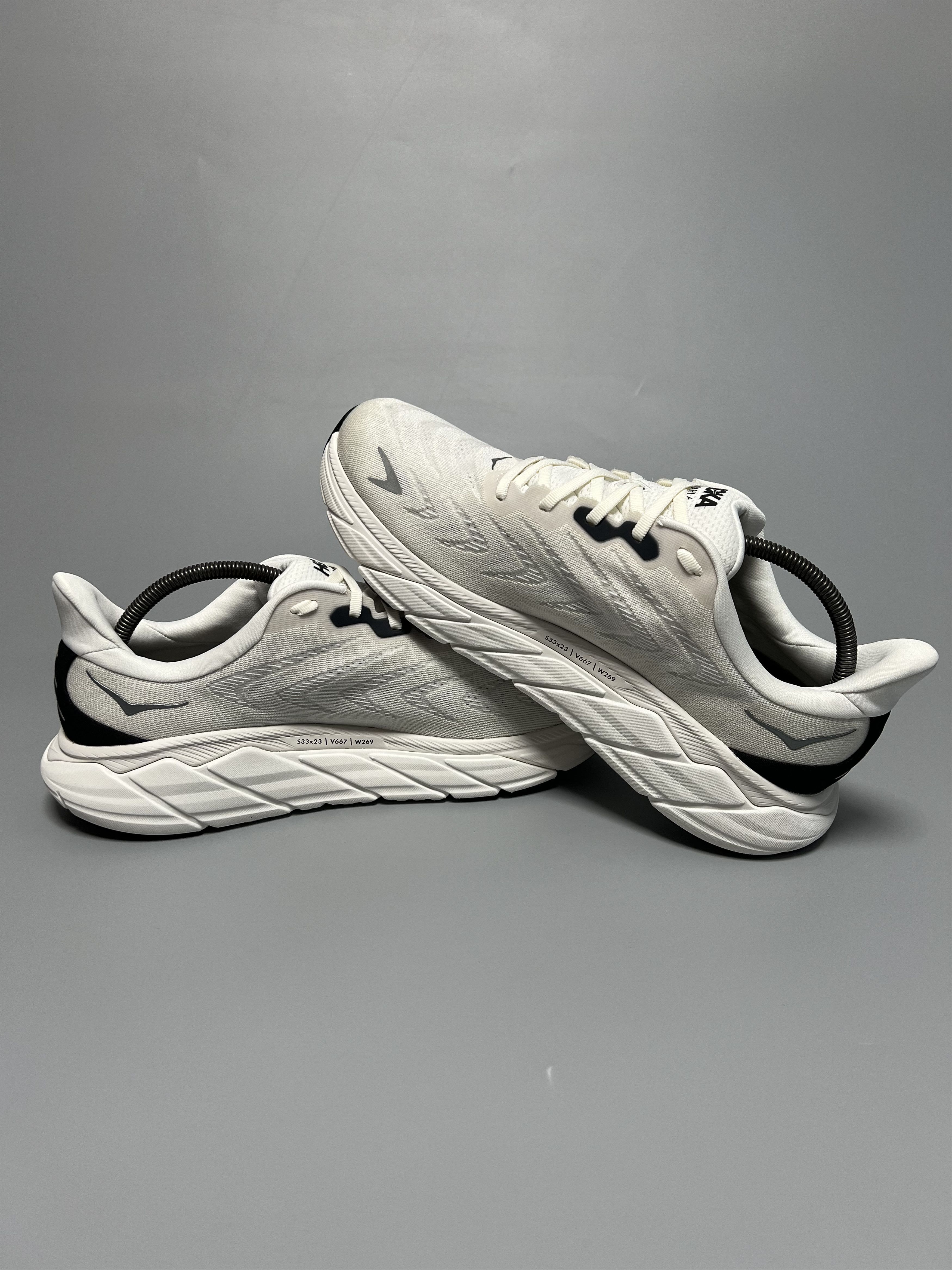 Hoka 11.5D Hoka One One Arahi 6 Running Shoes 1123194-BDBSW Size US 11.5 / EU 44-45 - 5 Thumbnail