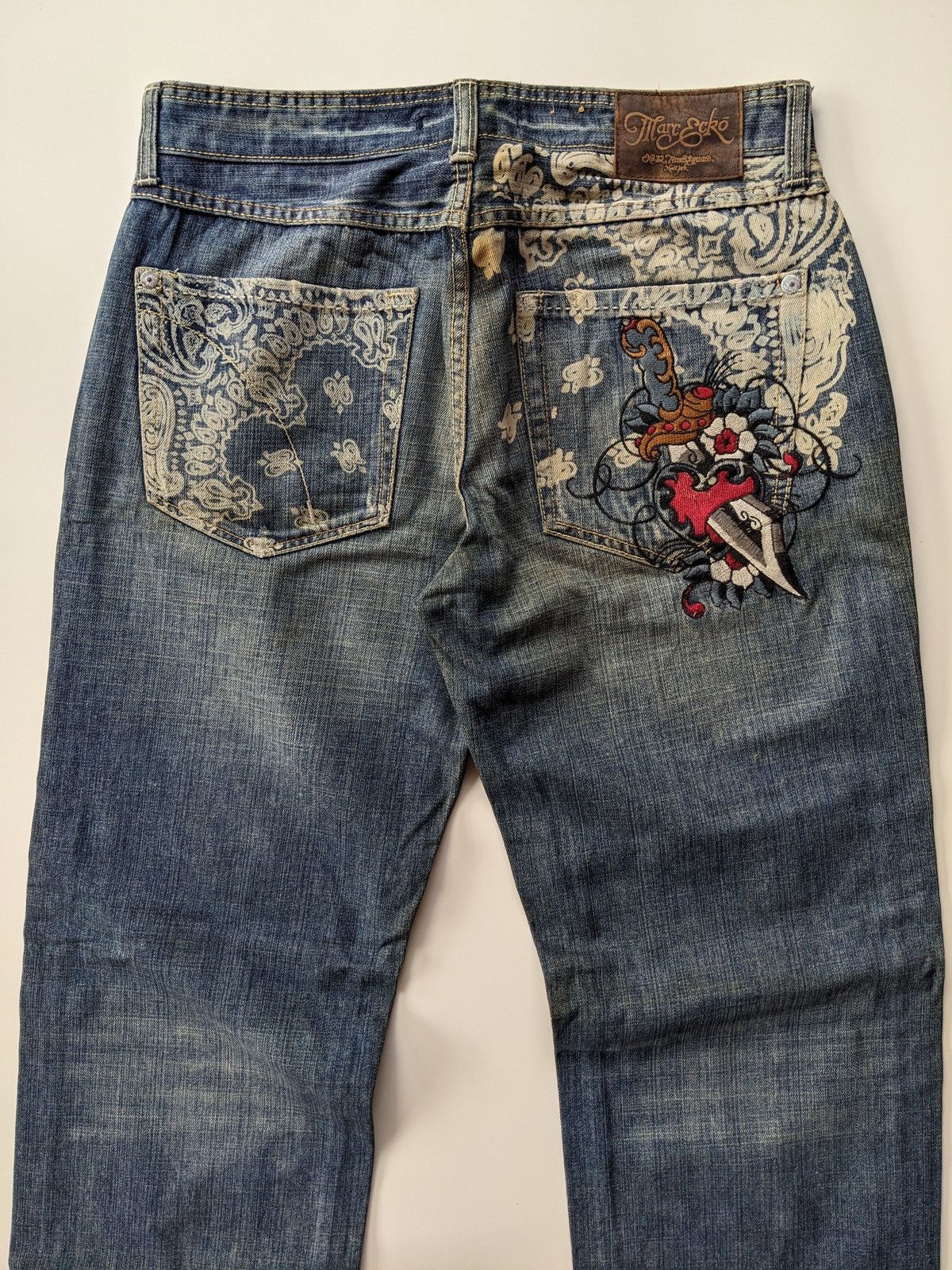 Image of Archival Clothing x Avant Garde March Ecko Embroidery Motif Distressed Jeans in Blue Jean (Size 34)