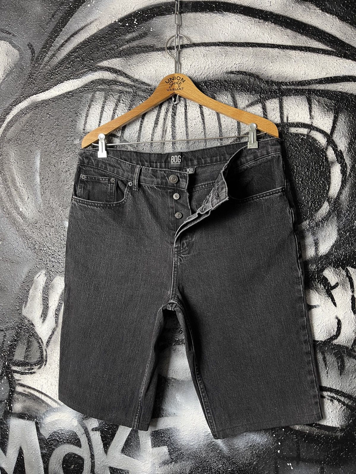Vintage BDG Urban Outfitters Dark Denim Shorts Men’s Size 33 Size US 33 - 2 Thumbnail