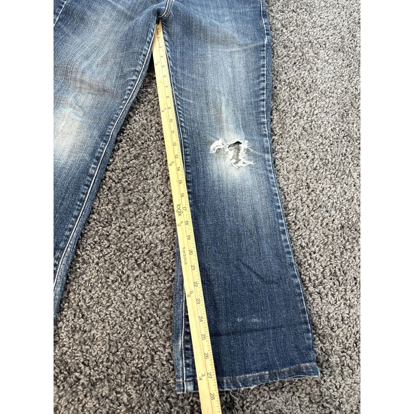 Levi's VINTAGE Levis 515 Boot Cut Jeans Mid Rise Y2K Light Wash Womens 30x28 Size 30" / US 8 / IT 44 - 2 Thumbnail