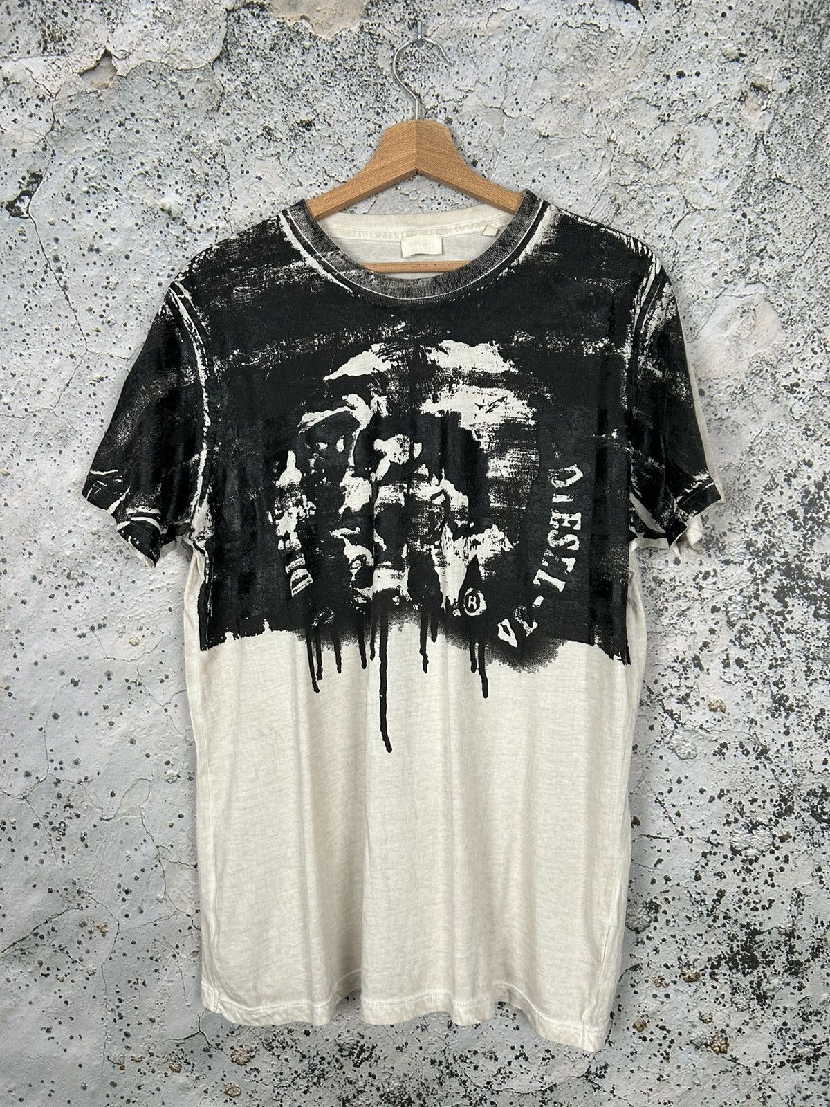 Diesel Vintage Diesel Y2K Graphic Tee Punk Rock Grunge Rare Size US M / EU 48-50 / 2 - 1 Thumbnail
