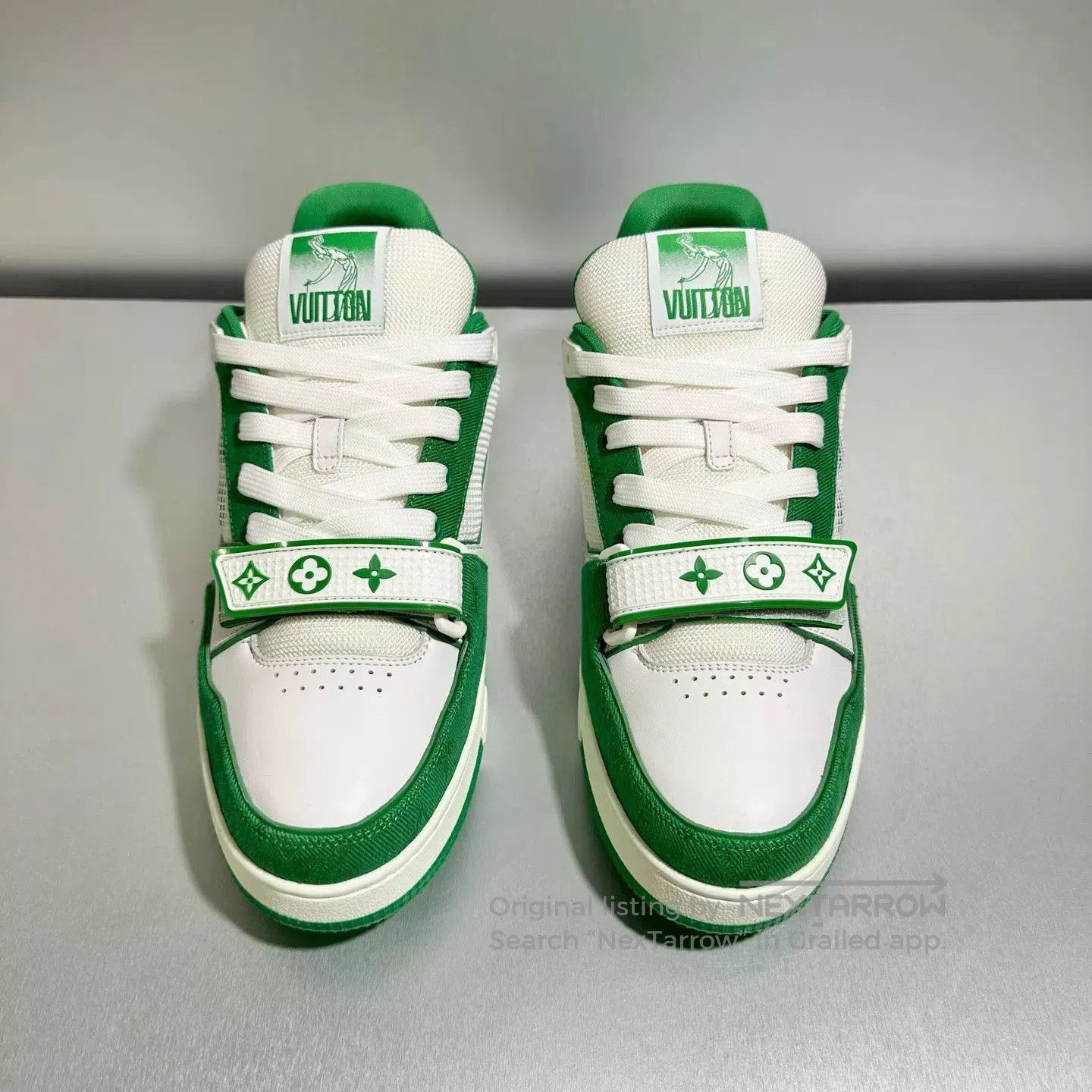 Louis Vuitton Green and White Lowtop Sneakers Size 9. Size US 9 / EU 42 - 2 Thumbnail