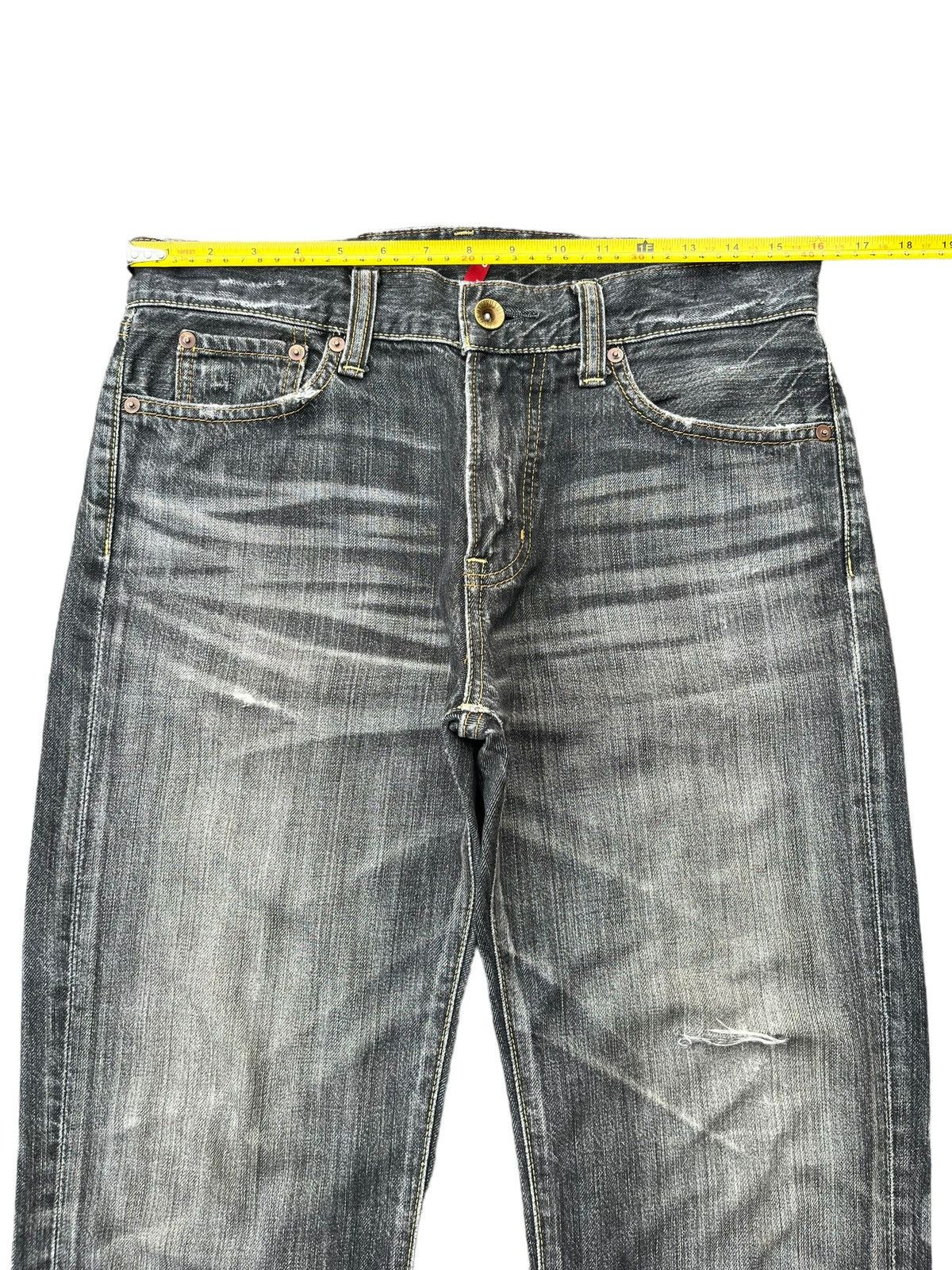 Undercover Vintage Japanese Brand Uniqlo Distressed Loose Fit Jeans Size US 32 / EU 48 - 12 Thumbnail