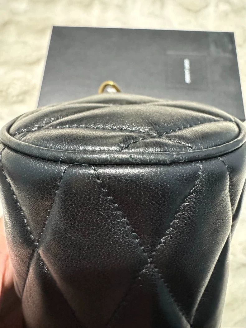 Yves Saint Laurent saint laurent Bucket Bag 2501-Nextarrow Size ONE SIZE - 9 Thumbnail