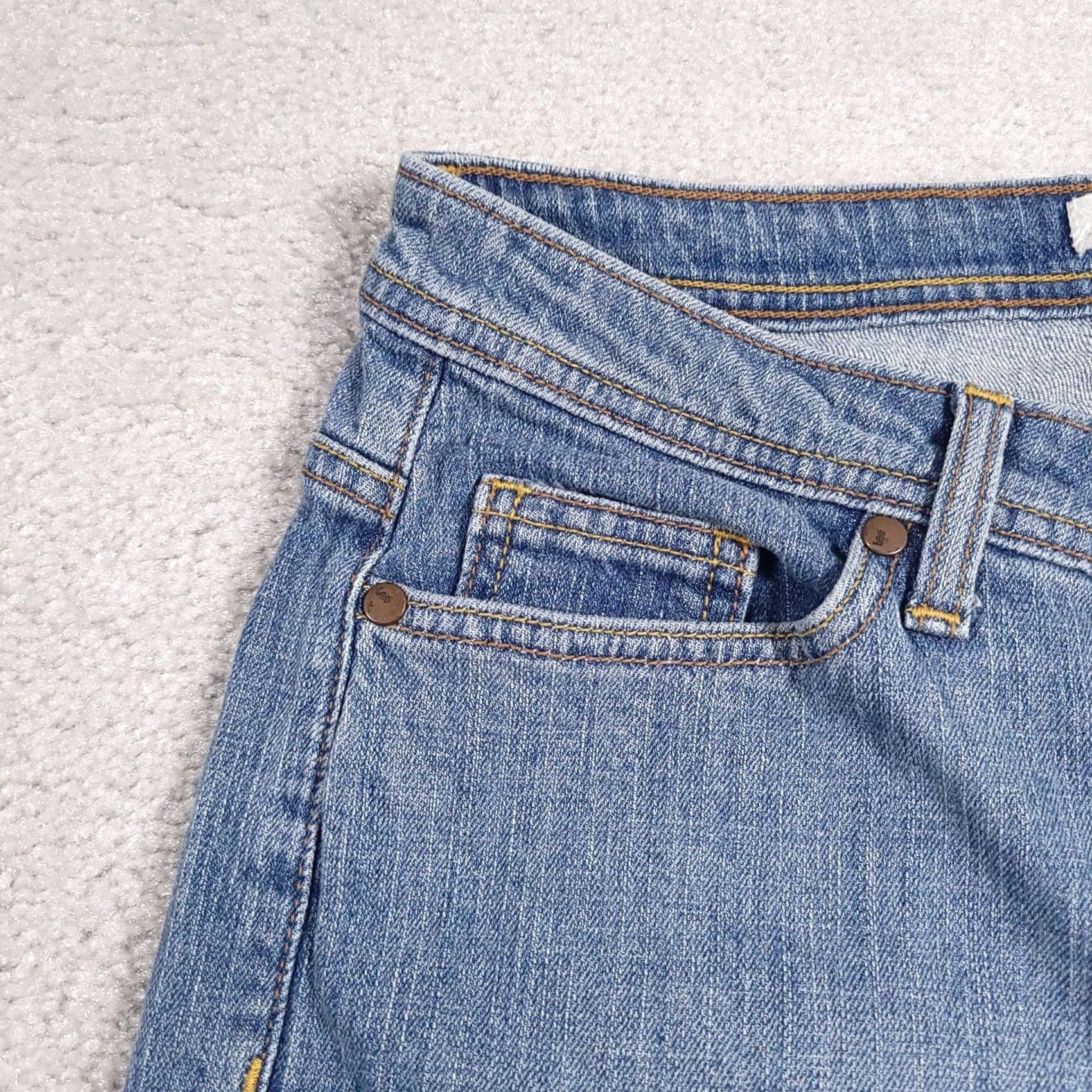 Lee Lee Capri Jeans Women's 4 Medium Denim Low Rise Stretch Crop Size 27" / US 4 / IT 40 - 4 Thumbnail