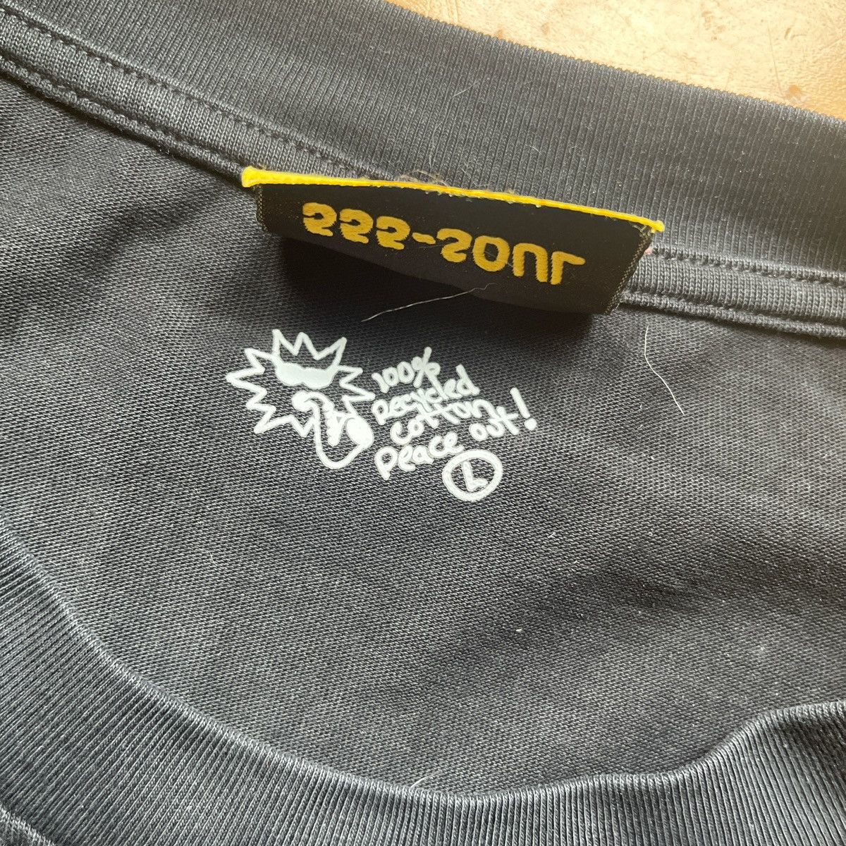 Other Black graphic tshirt Size US M / EU 48-50 / 2 - 3 Thumbnail