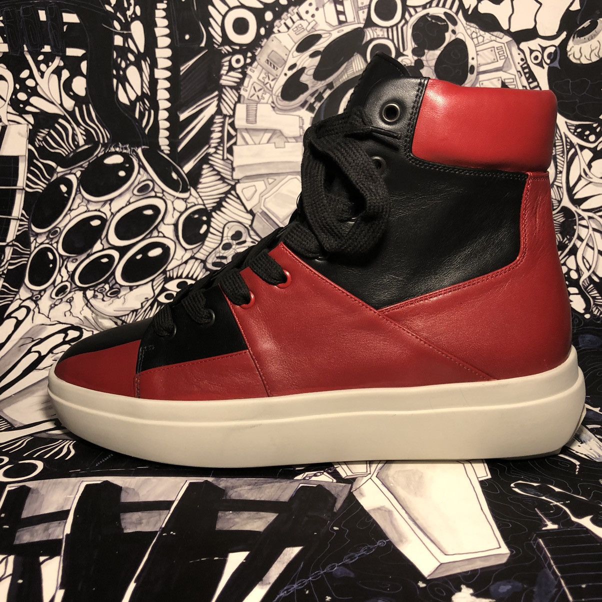 Represent Clo. SAMPLE SS18 The Alpha Mid Black / Red Bred Size US 10 / EU 43 - 4 Thumbnail