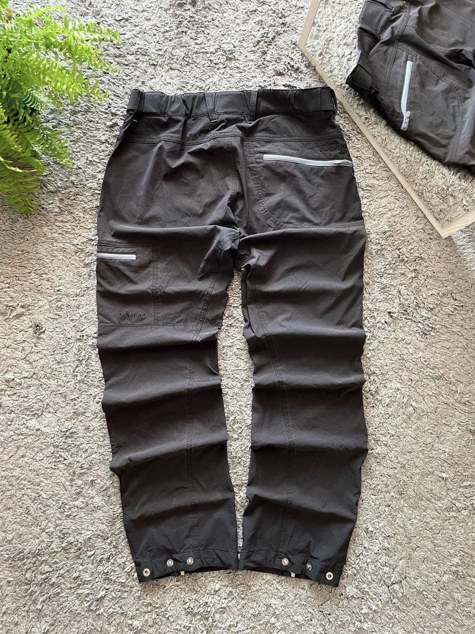 Norrona Norrona Pants Streetwear Gorpcore Outdoor Logo Rare Size US 36 / EU 52 - 14 Thumbnail