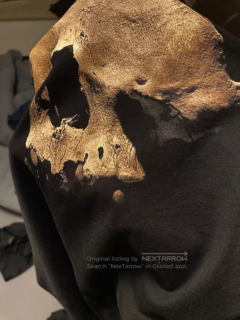 Givenchy Givenchy Skull Print Short Sleeve T. Size US L / EU 52-54 / 3 - 5 Thumbnail
