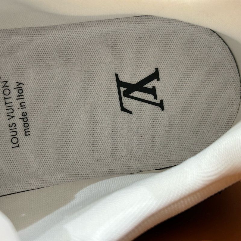 Louis Vuitton Louis Vuitton Trainer Panda Print Stylish Low-Top Sneakers Size US 9 / EU 42 - 2 Thumbnail